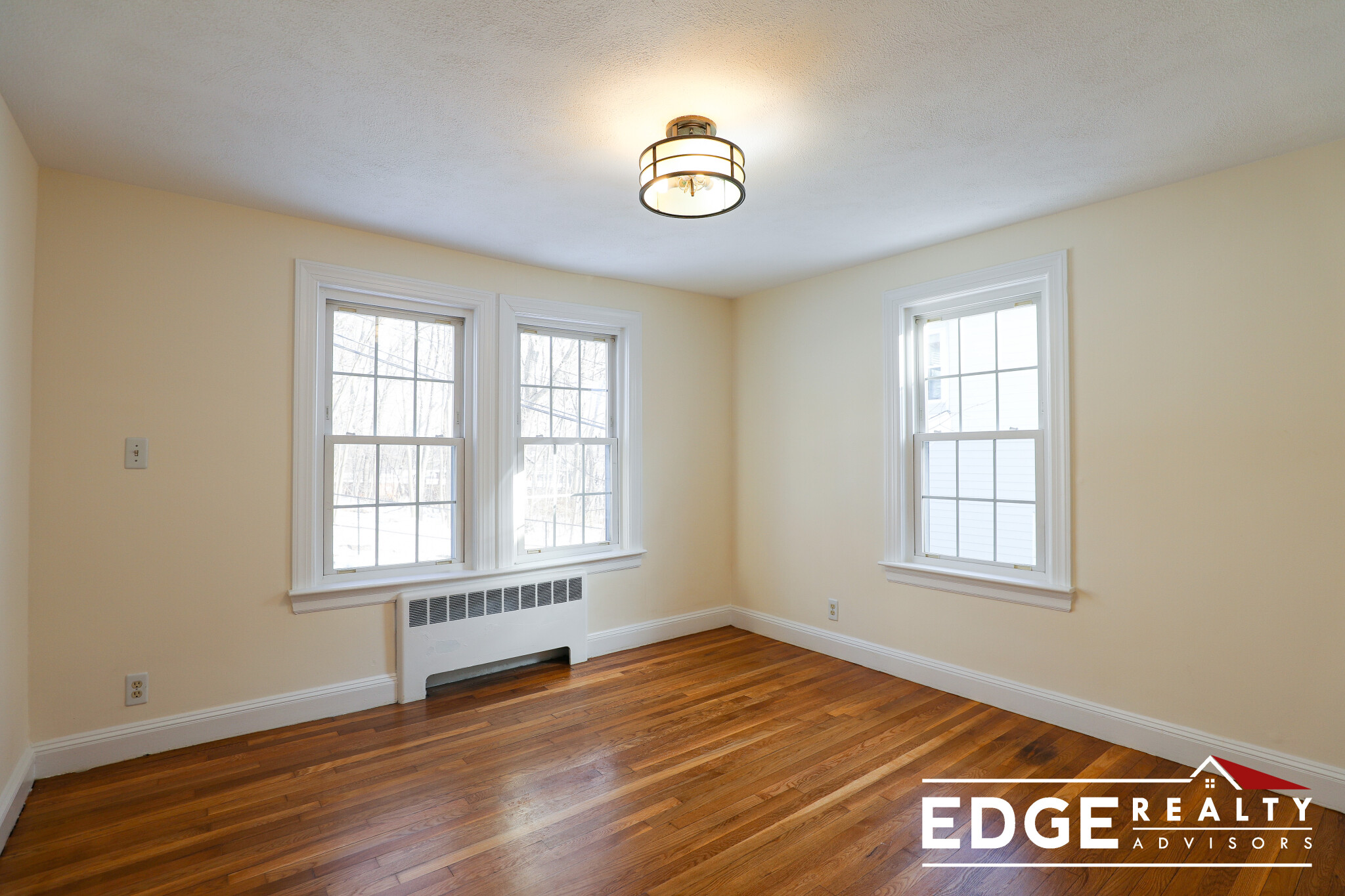 4 bed, 2 bath apartment for rent at 28 Adair Rd, Brighton — photo 6 of 10