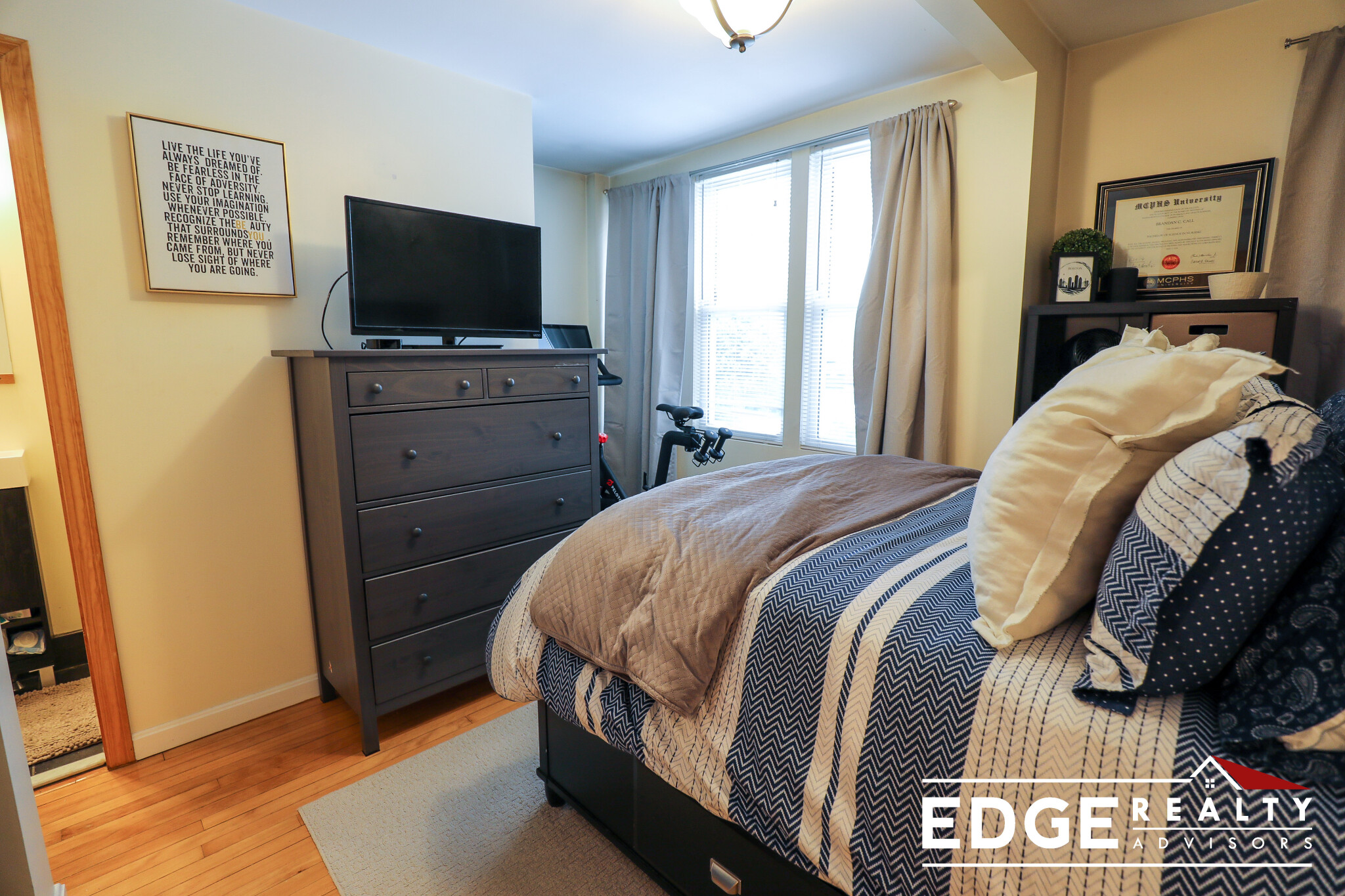 3 bed, 4+ bath apartment for rent at 39 Henshaw St Unit 1, Brighton — photo 14 of 16