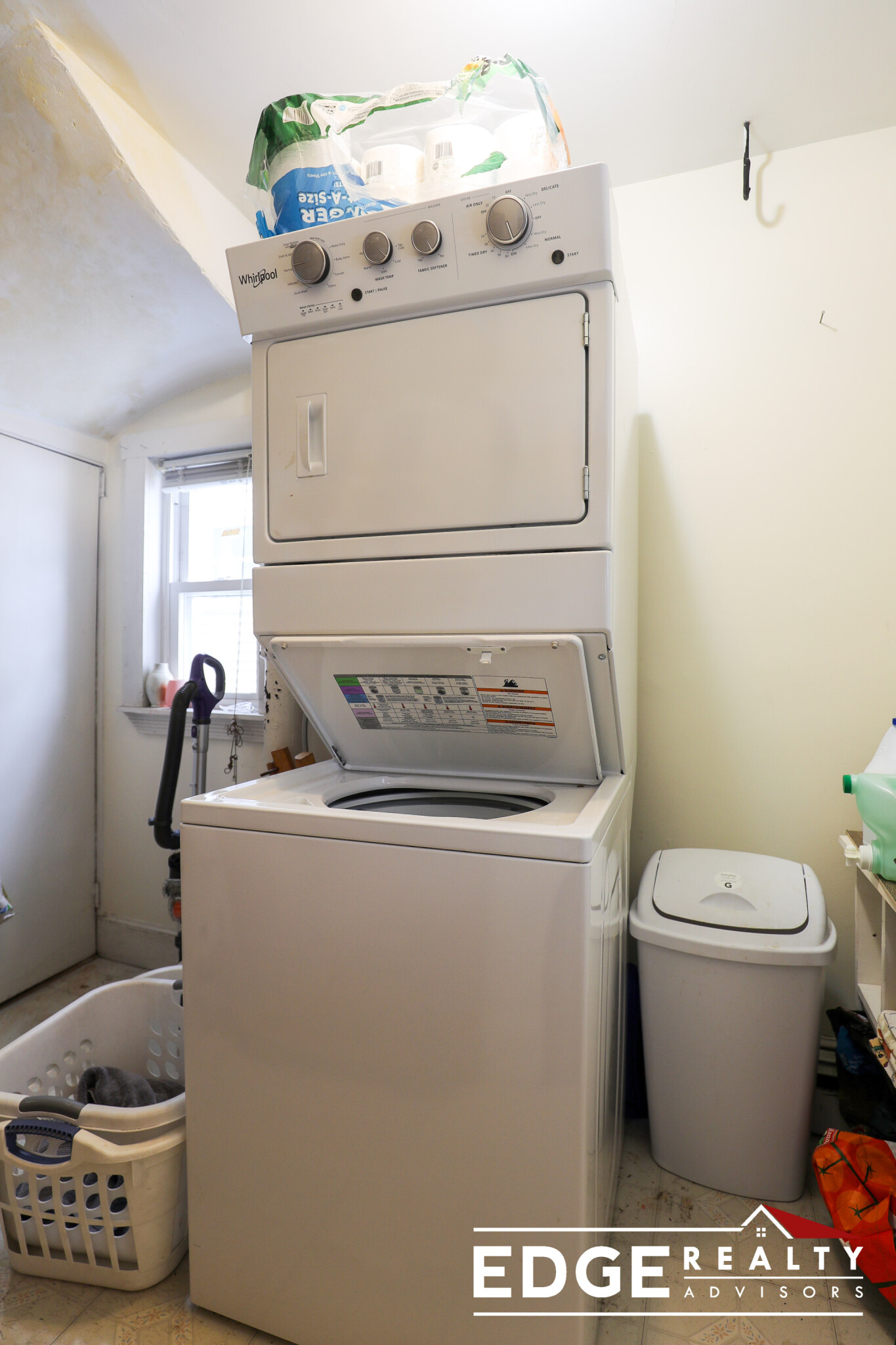 4 bed, 2 bath apartment for rent at 8 Woodmont St, Brighton — photo 4 of 14