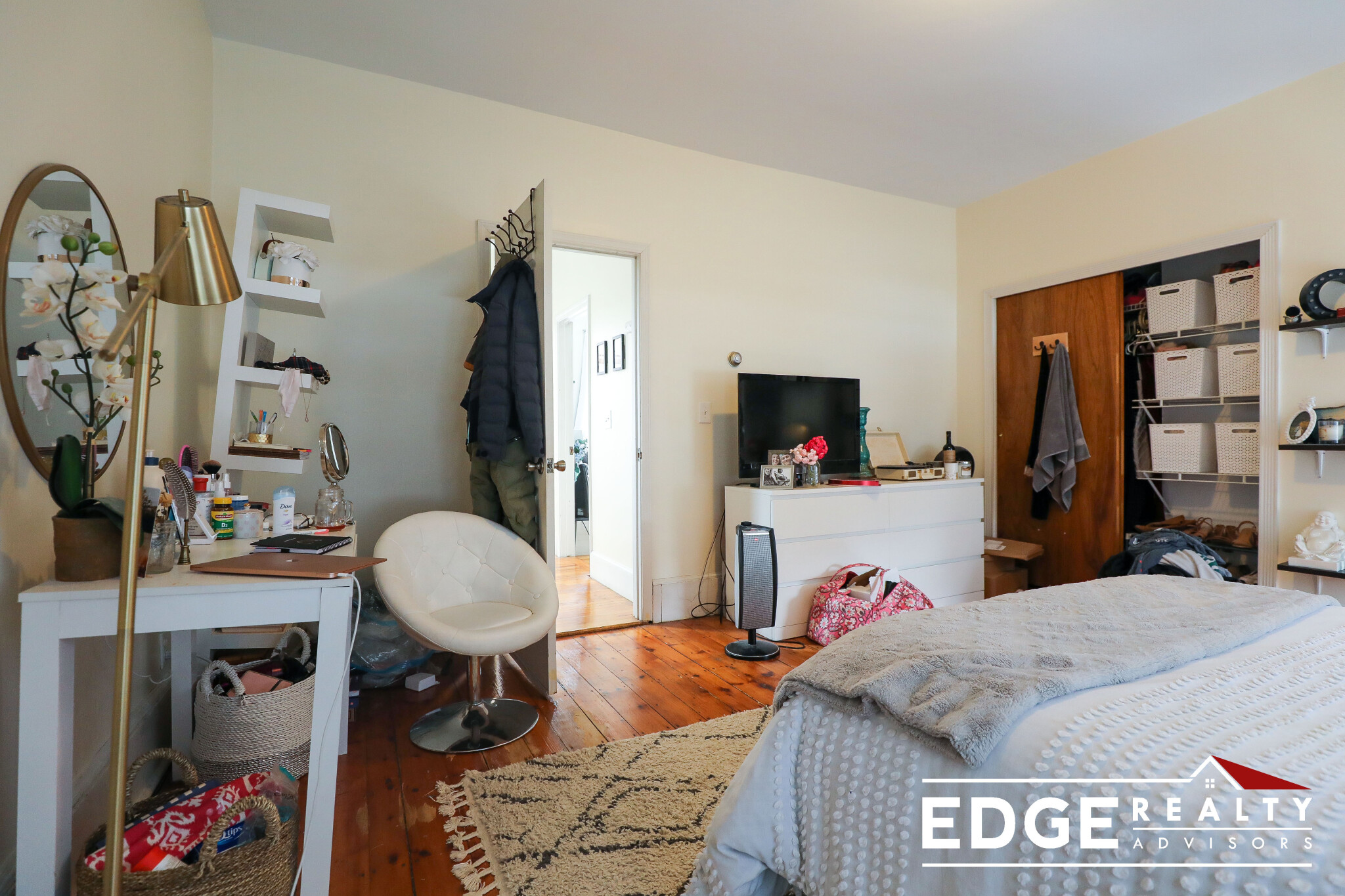 4 bed, 2 bath apartment for rent at 8 Woodmont St, Brighton — photo 8 of 14