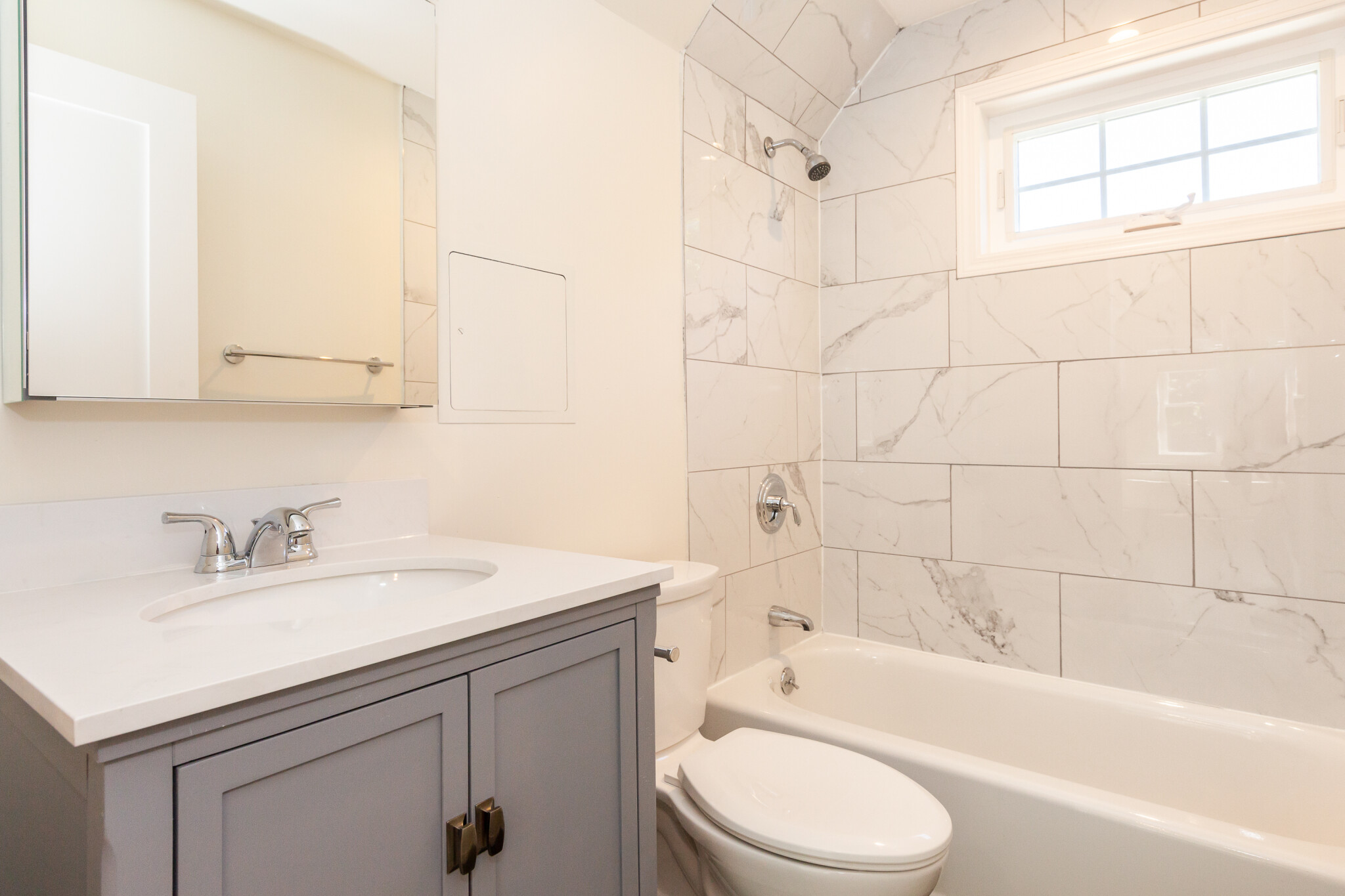 77 Rock Glen Rd, Medford