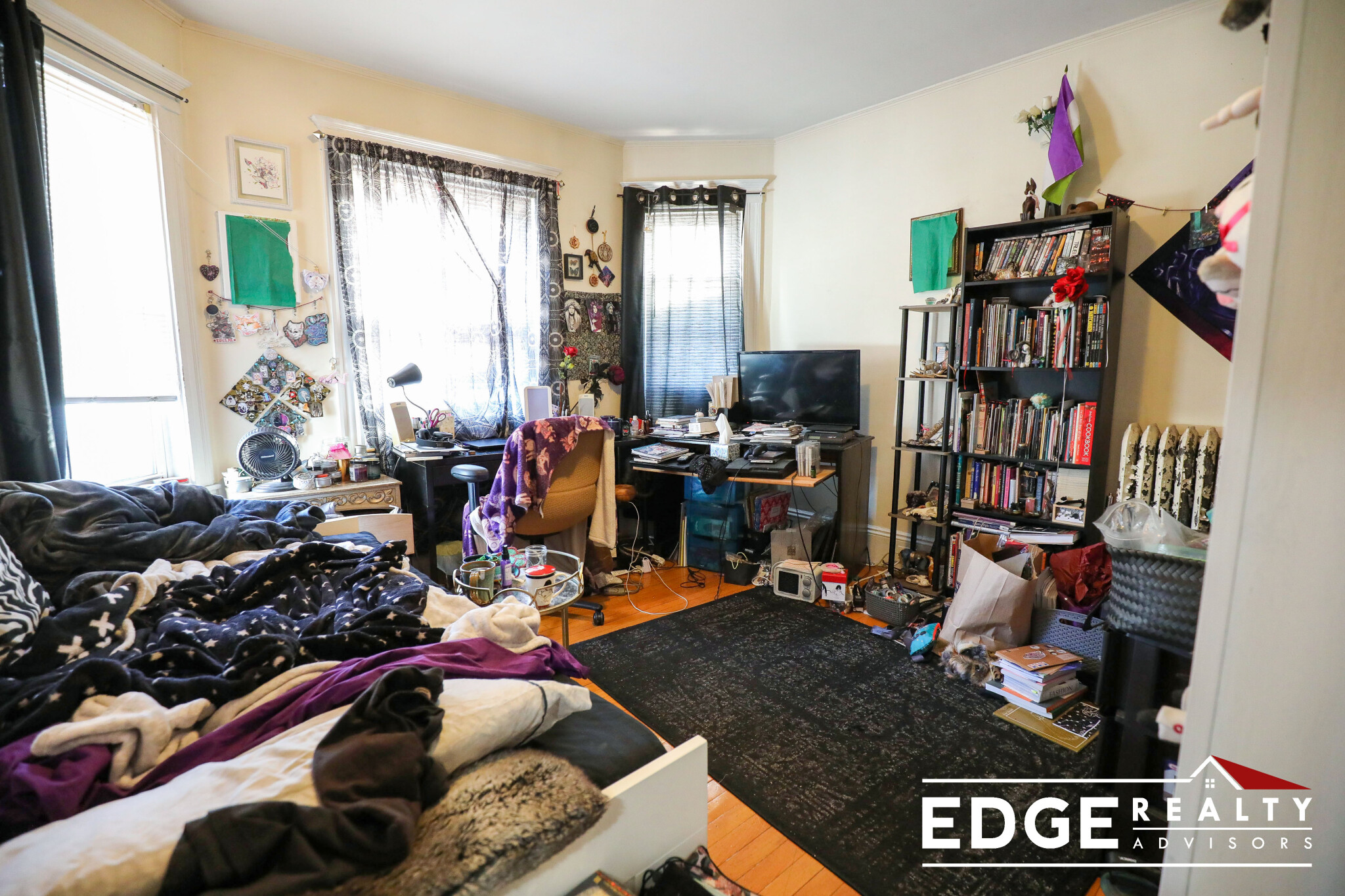 4 bed, 2 bath apartment for rent at 327 Faneuil St Unit 3, Brighton — photo 6 of 9