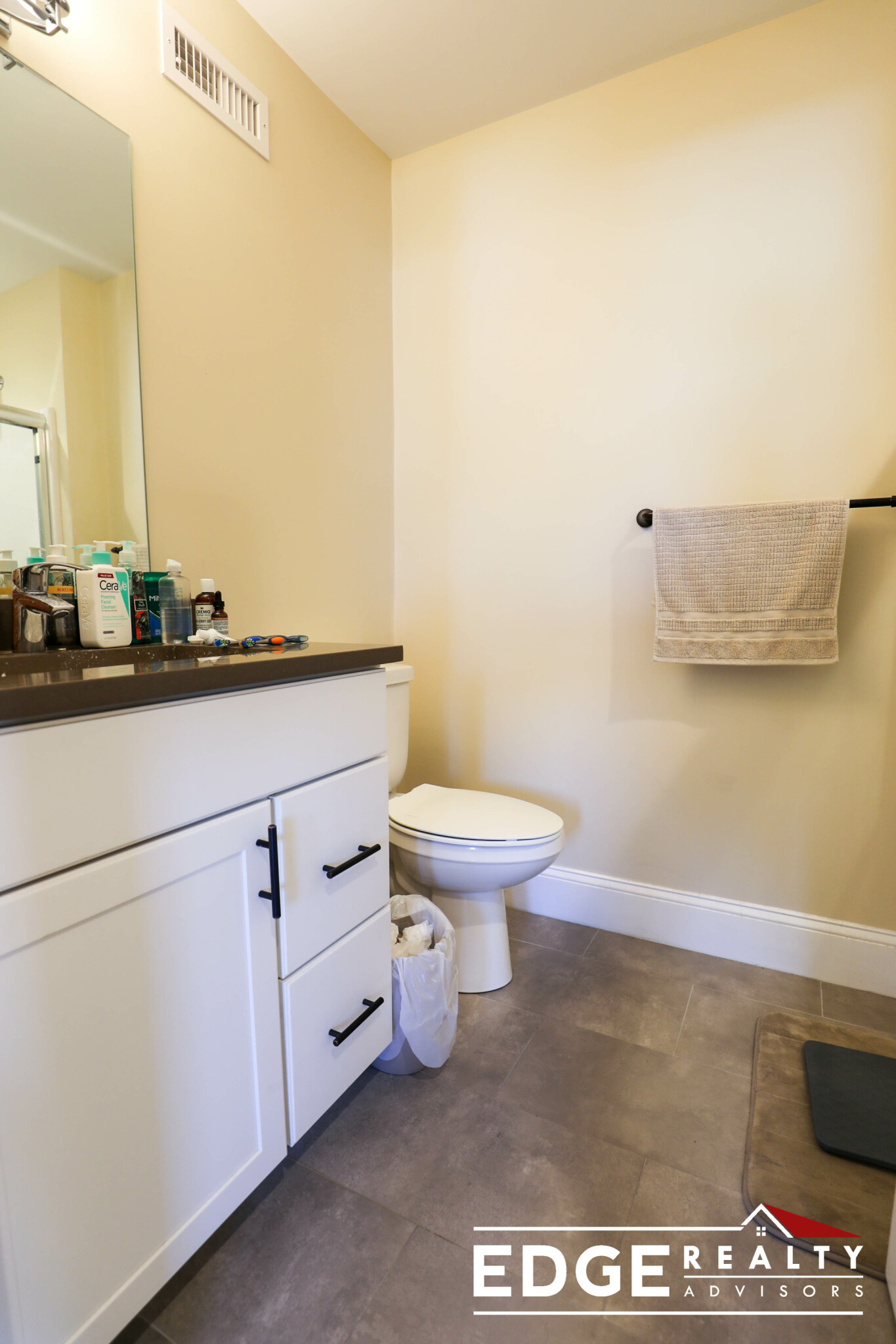 9 Glencoe St, Brighton