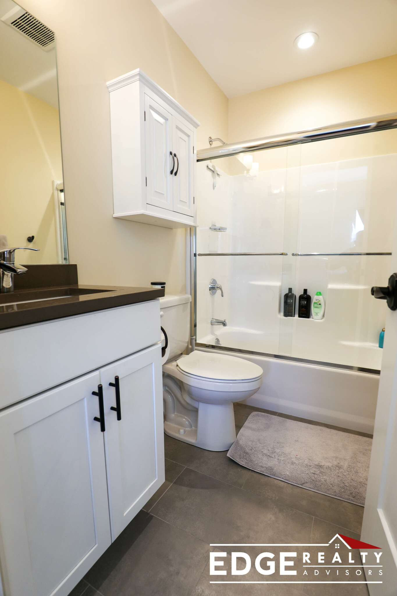 9 Glencoe St, Brighton