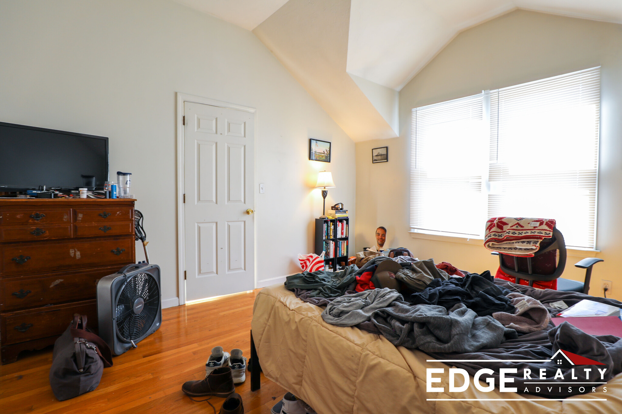 4 bed, 2.5 bath apartment for rent at 248 Allston St Unit C, Brighton — photo 9 of 12
