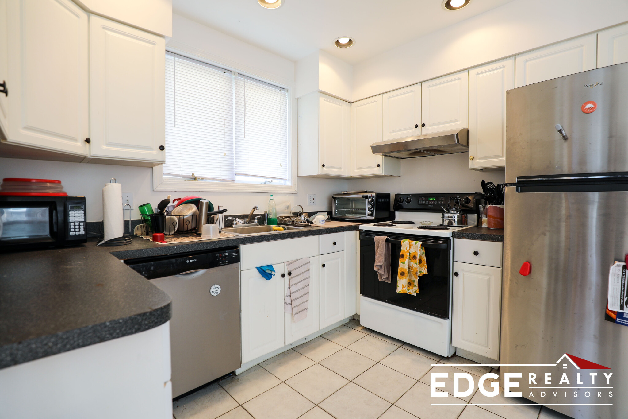 3 bed, 2.5 bath apartment for rent at 244 Allston St Unit A, Brighton — photo 2 of 13
