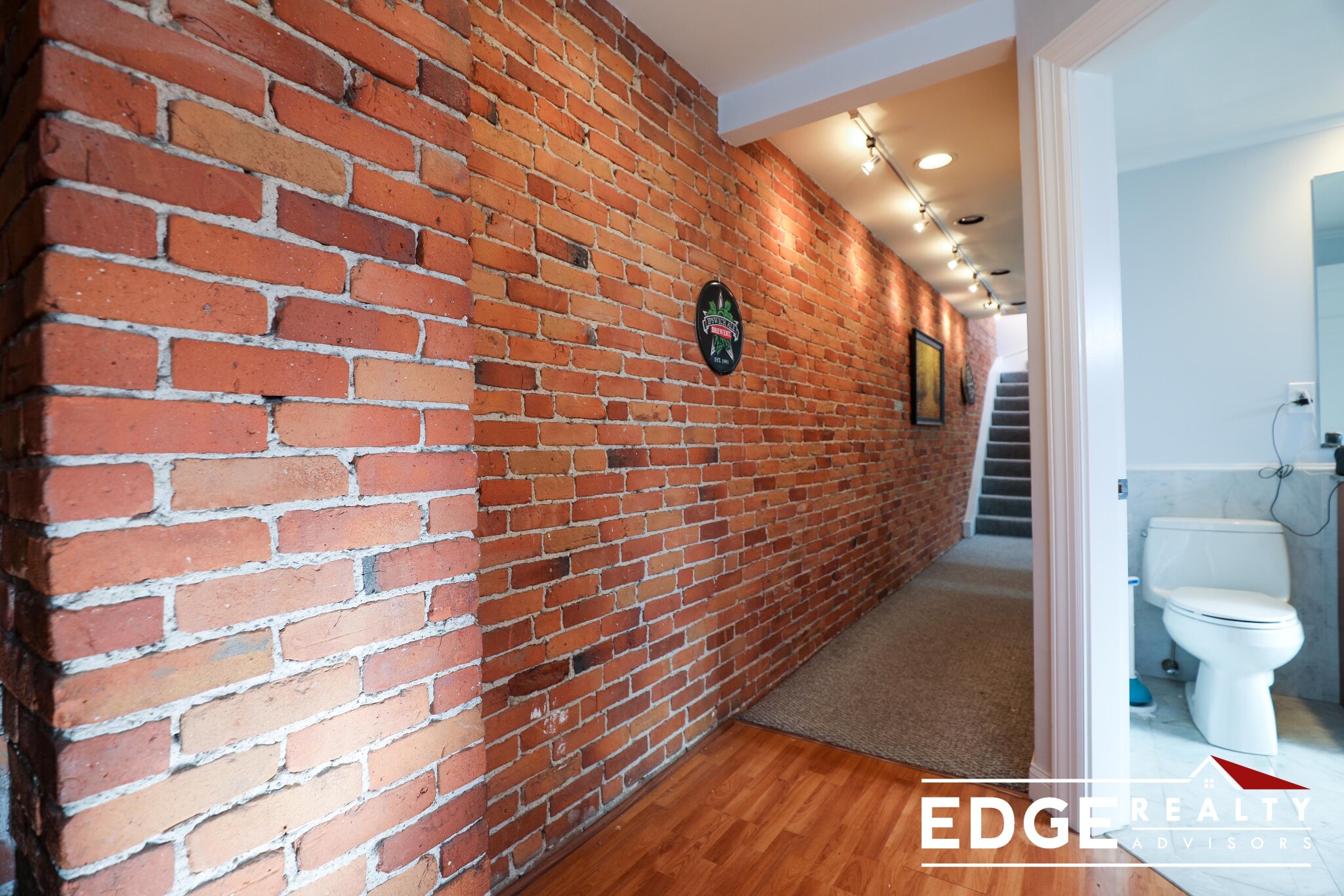 4 bed, 2 bath apartment for rent at 45 Aldie St Unit 2, Allston — photo 7 of 15