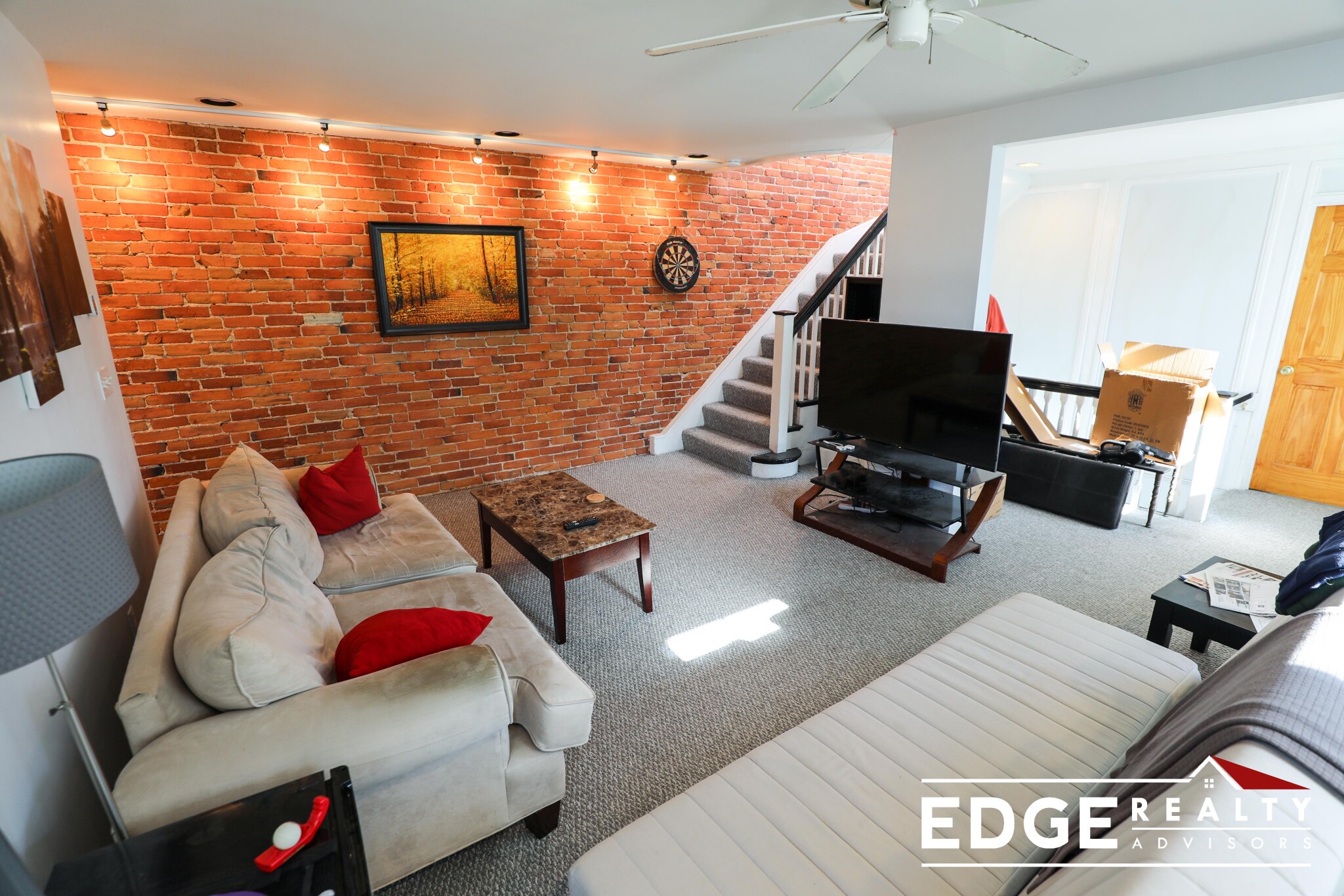 4 bed, 2 bath apartment for rent at 45 Aldie St Unit 2, Allston — photo 2 of 15