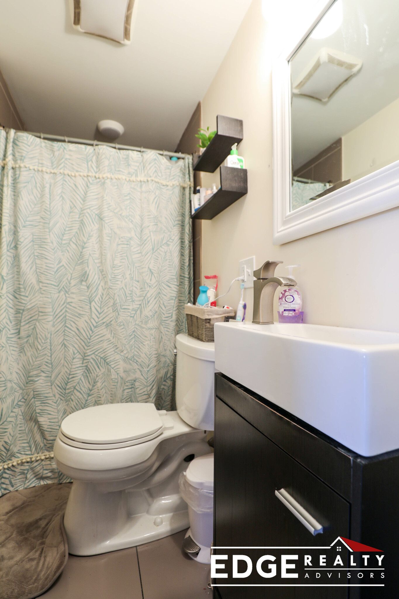 21 23 Weitz St, Allston