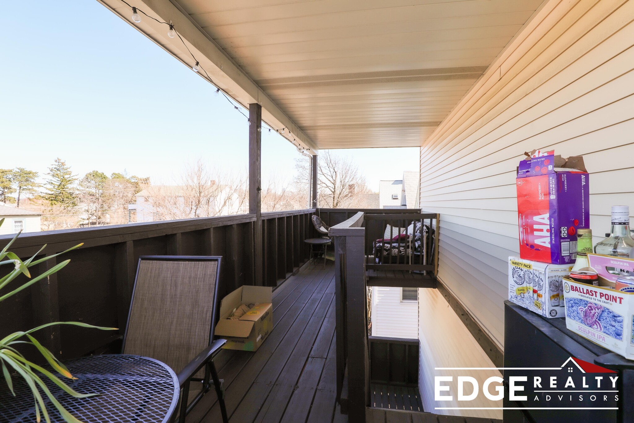 21 23 Weitz St, Allston