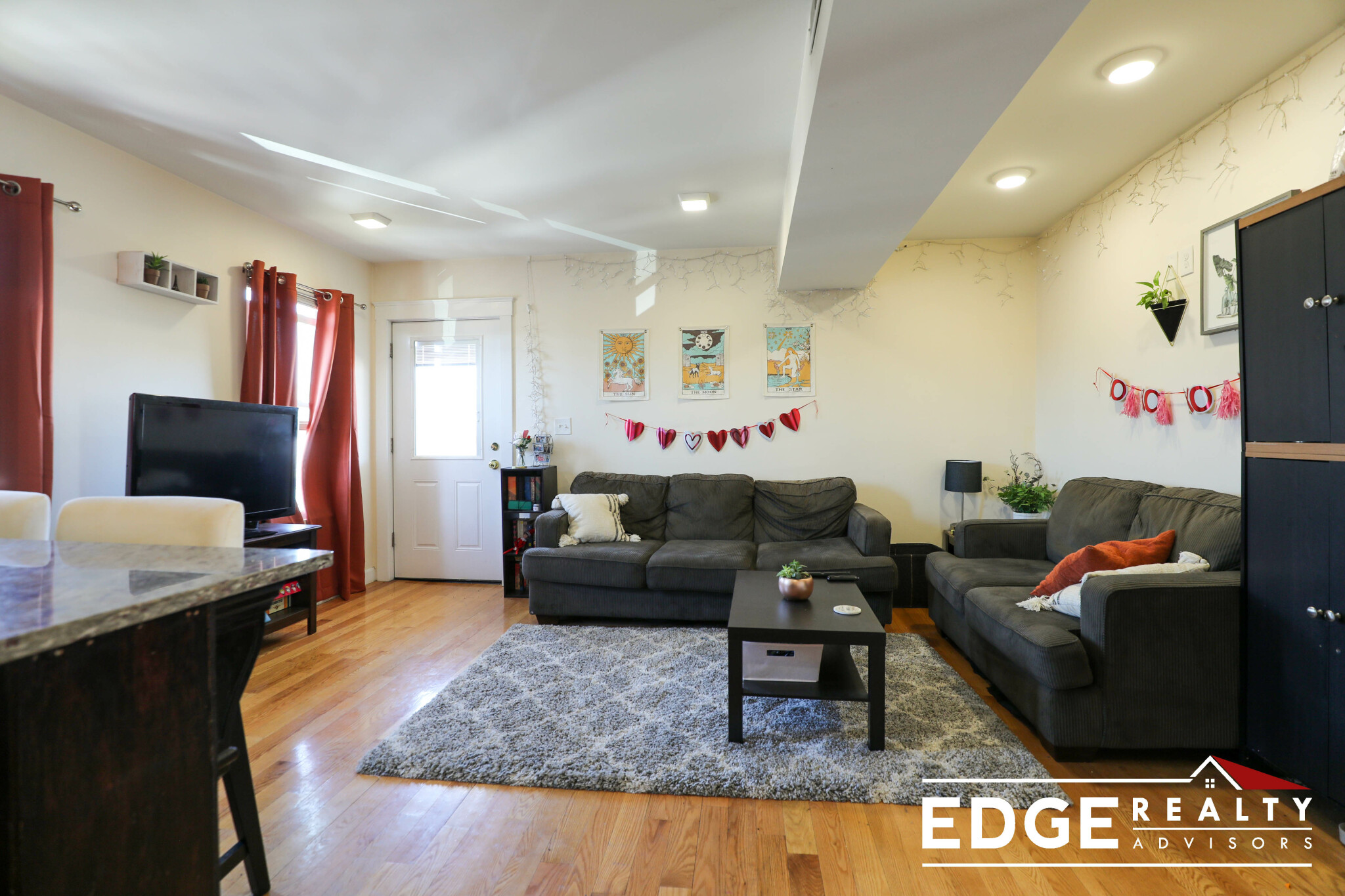 21 23 Weitz St, Allston