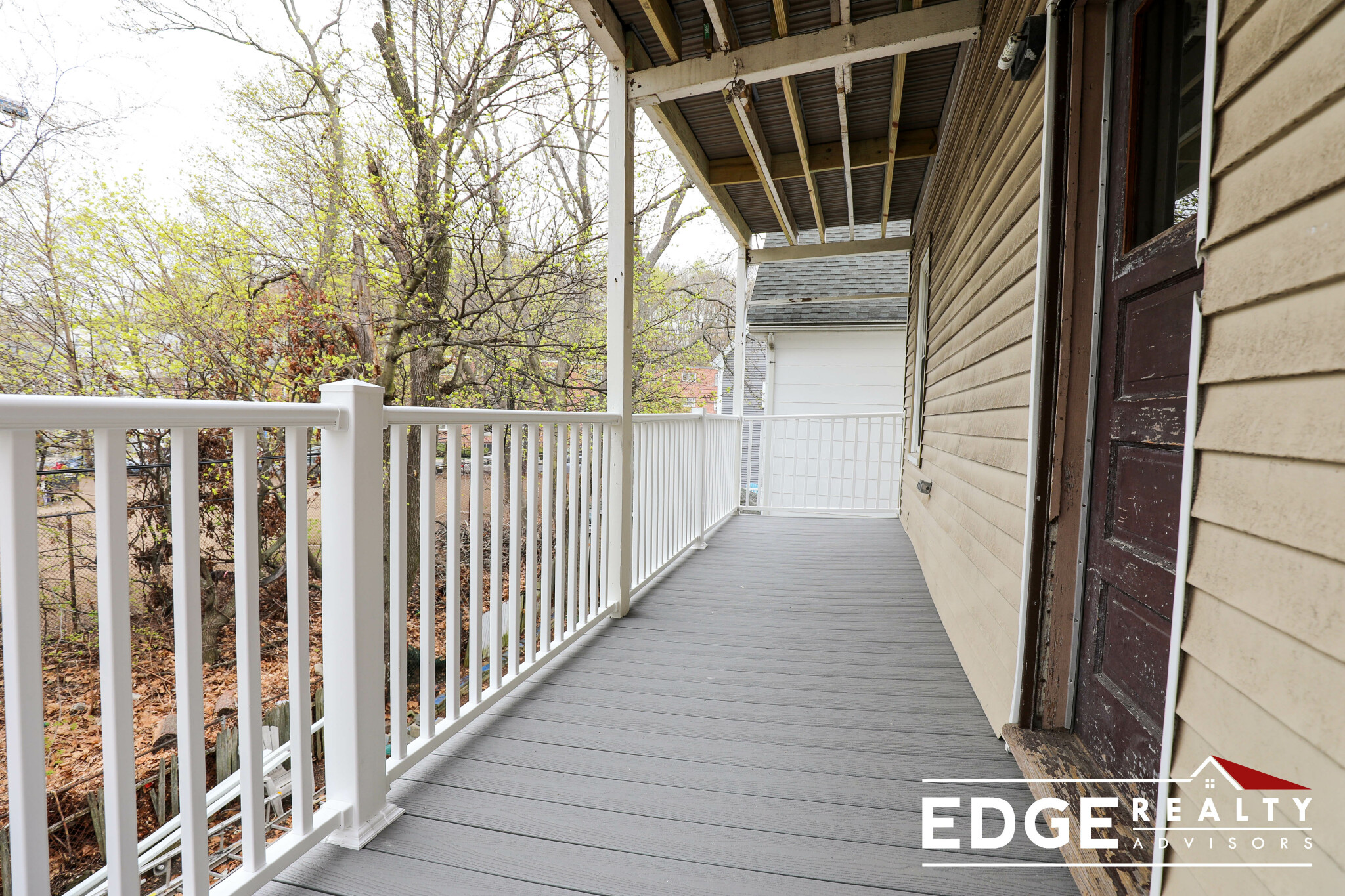 36 Brackett St, Oak Square