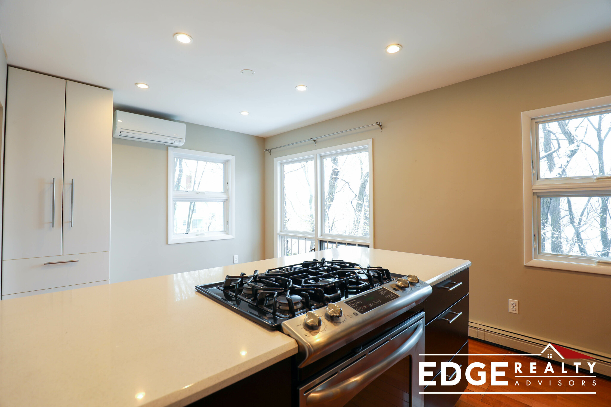 119 Whites Ave, East Watertown