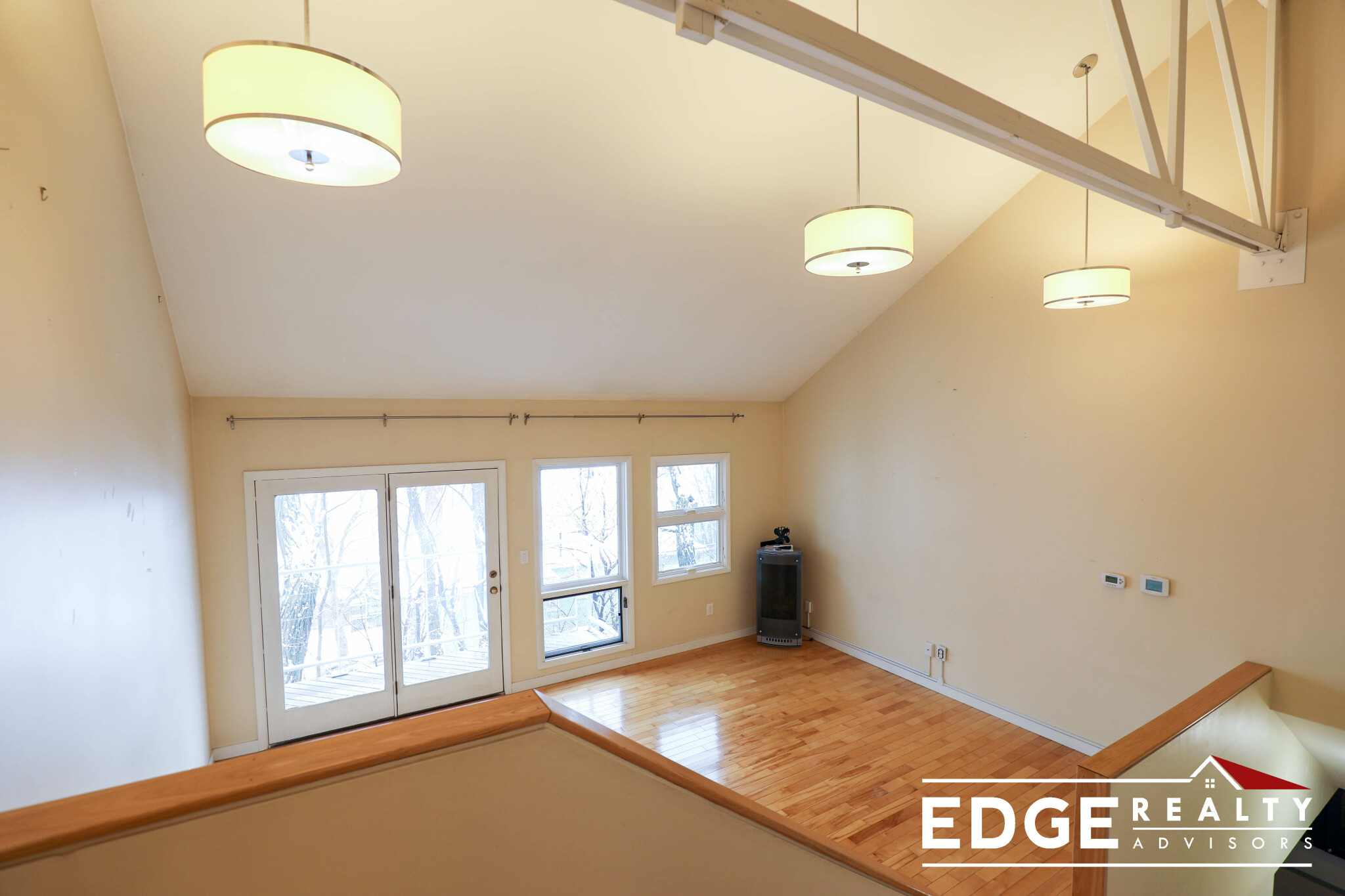 119 Whites Ave, East Watertown