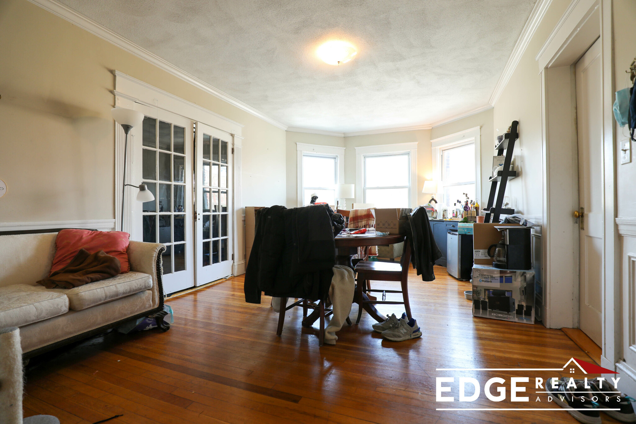 3 bed, 1 bath apartment for rent at 1492 Commonwealth Ave Unit 5, Brighton — photo 1 of 7