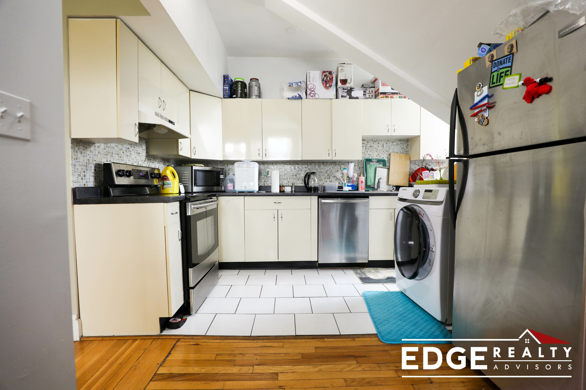 2 bed, 1 bath apartment for rent at 1772 Commonwealth Ave Unit 3, Brighton — photo 1 of 7