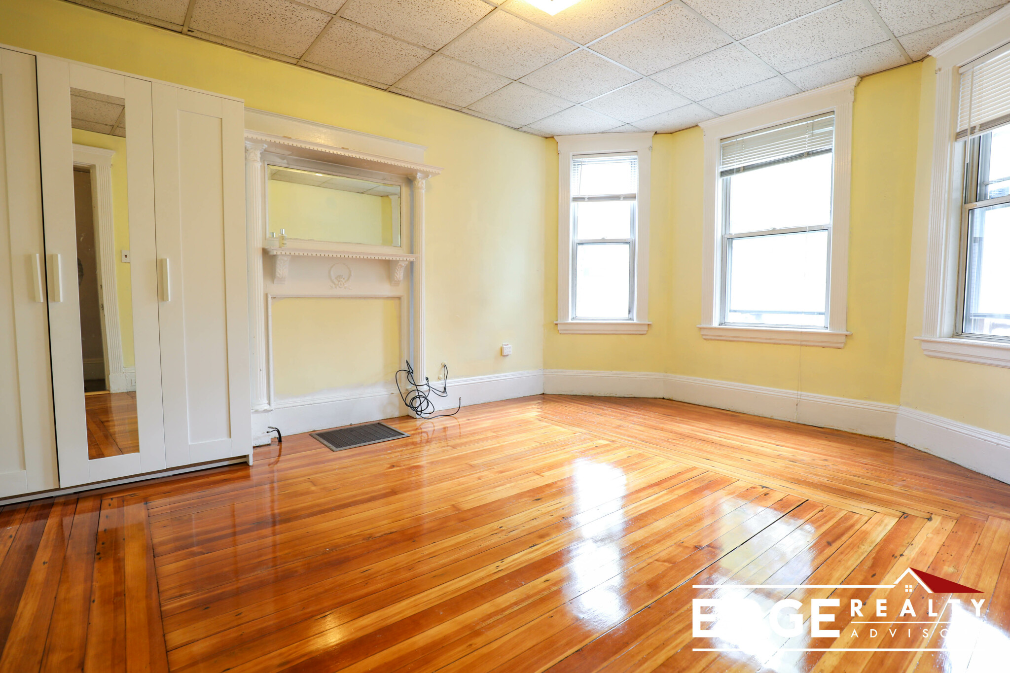 3 bed, 1 bath apartment for rent at 73 Easton St Unit 2, Allston — photo 1 of 6