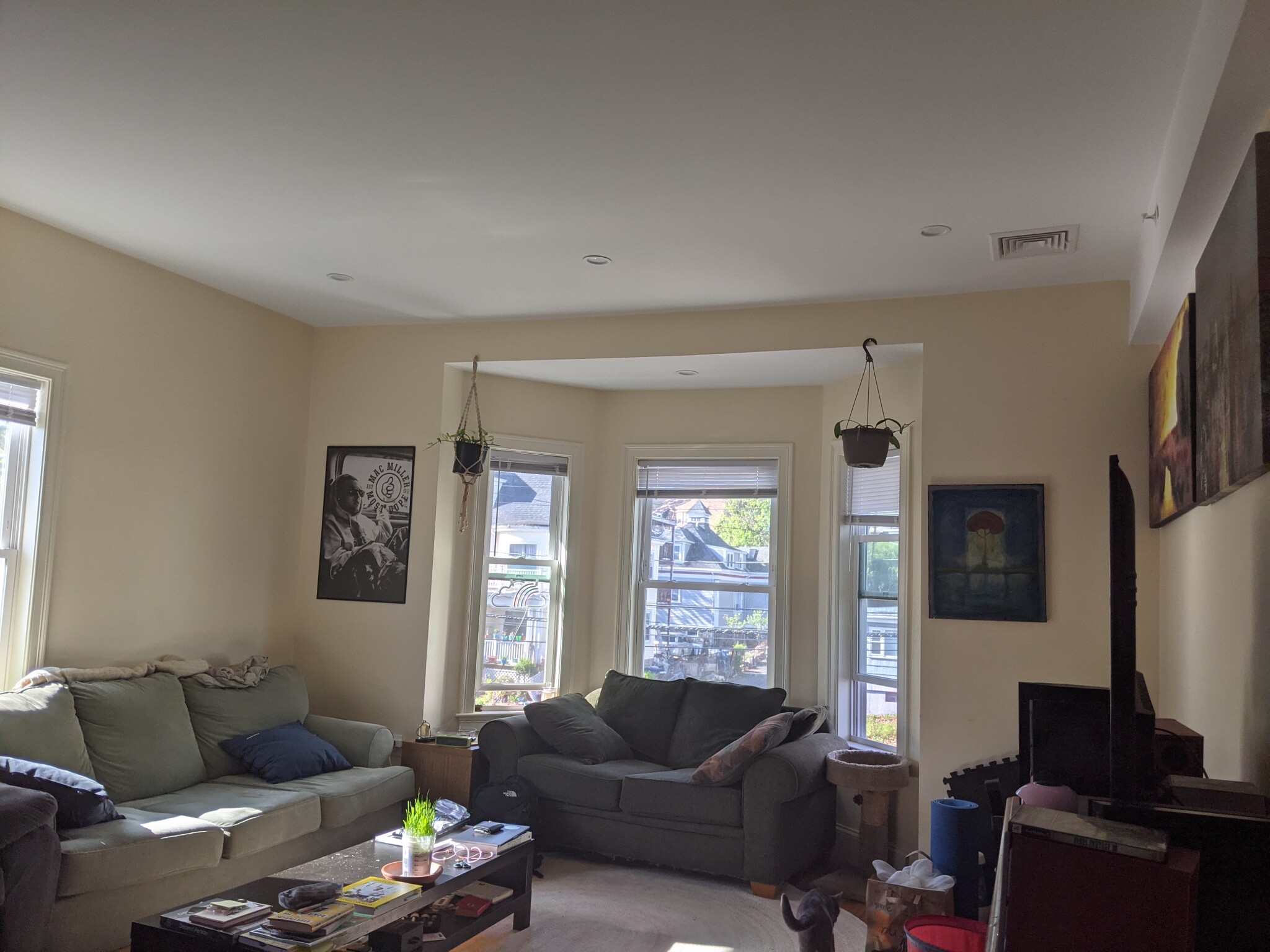 4 bed, 2 bath apartment for rent at 9 Sparhawk St Unit 2, Brighton — photo 8 of 12
