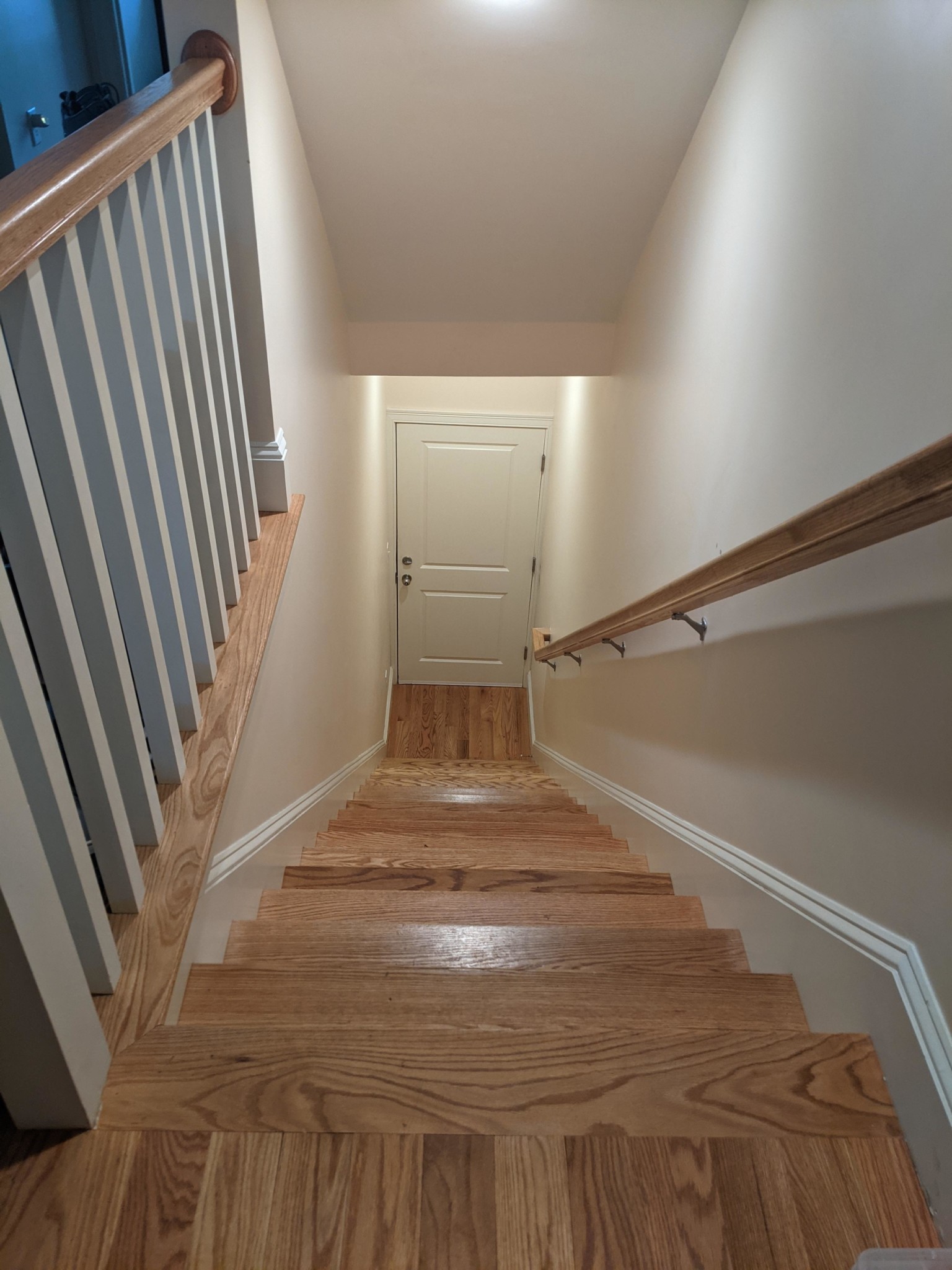 4 bed, 2 bath apartment for rent at 9 Sparhawk St Unit 2, Brighton — photo 6 of 12