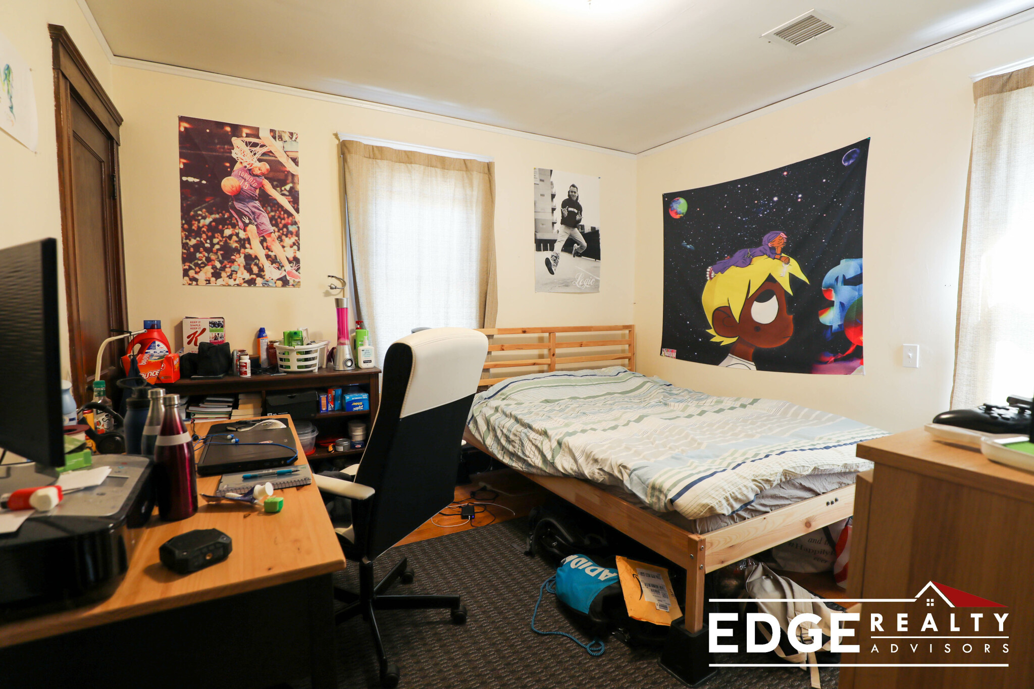 4 bed, 1 bath apartment for rent at 55 Vernon St, Waltham — photo 10 of 12