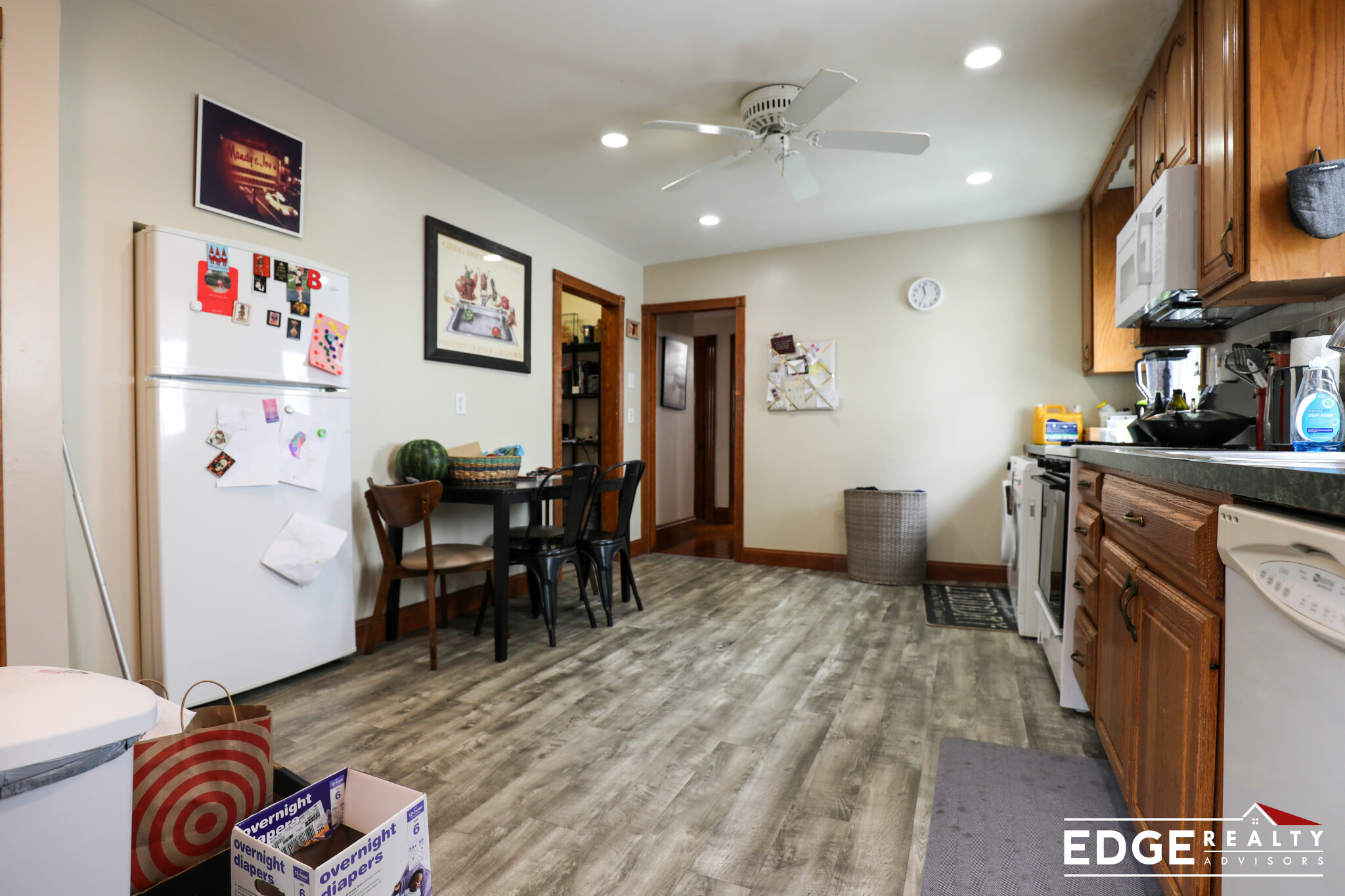 3 bed, 1 bath apartment for rent at 17 Falkland St Unit 1, Brighton — photo 2 of 14
