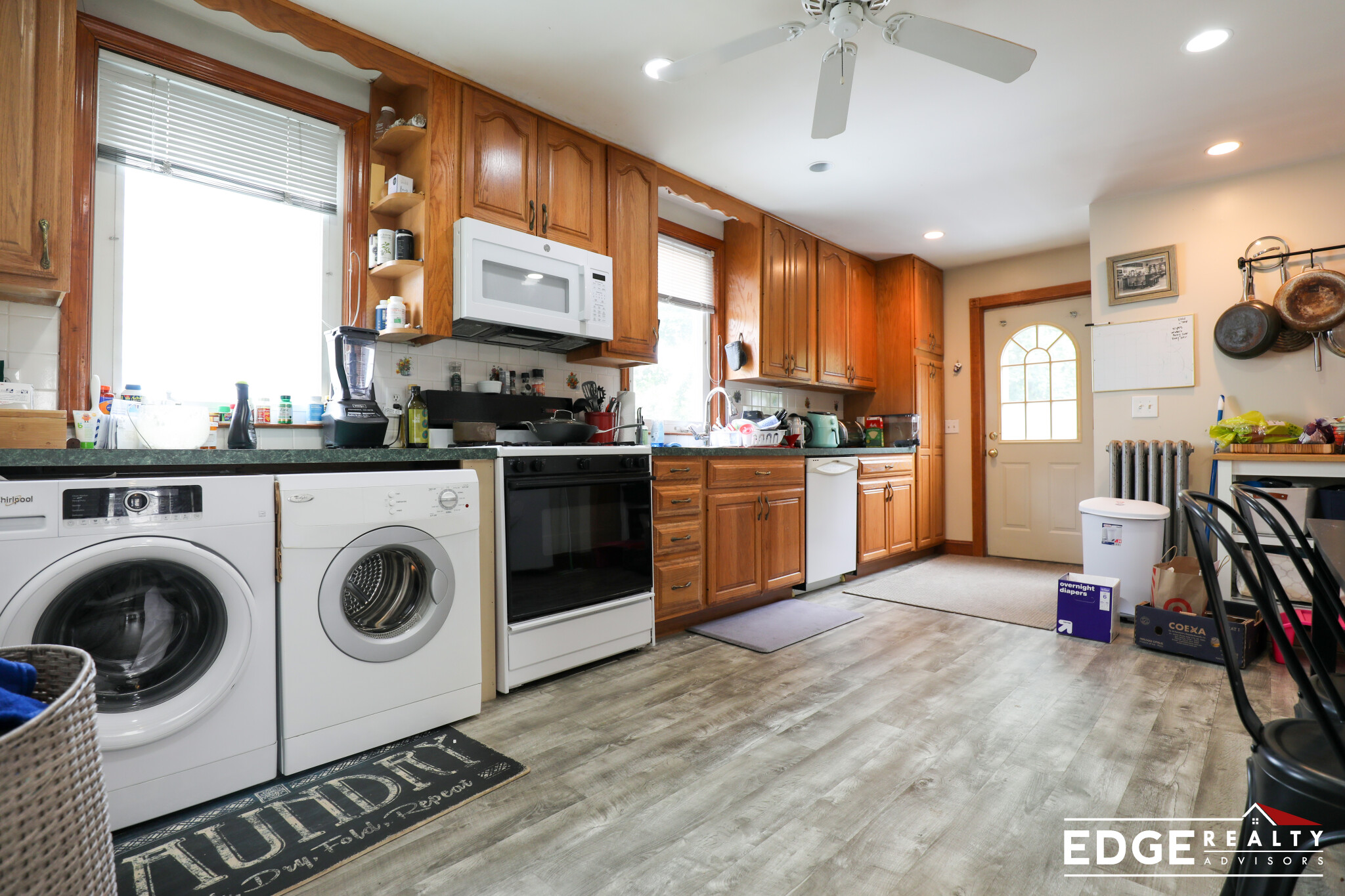 3 bed, 1 bath apartment for rent at 17 Falkland St Unit 1, Brighton — photo 1 of 14