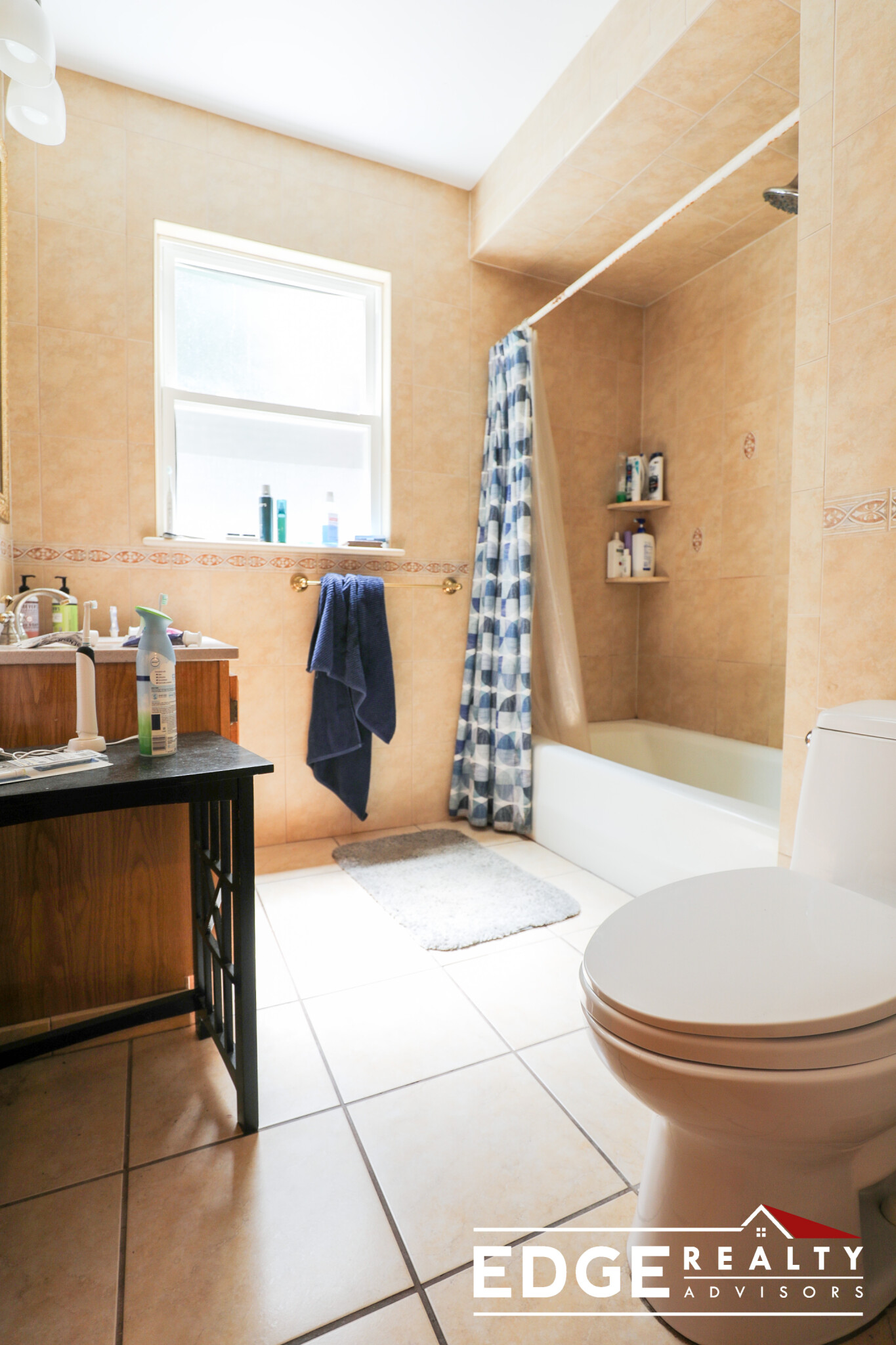 124 Columbia St, Washington Square