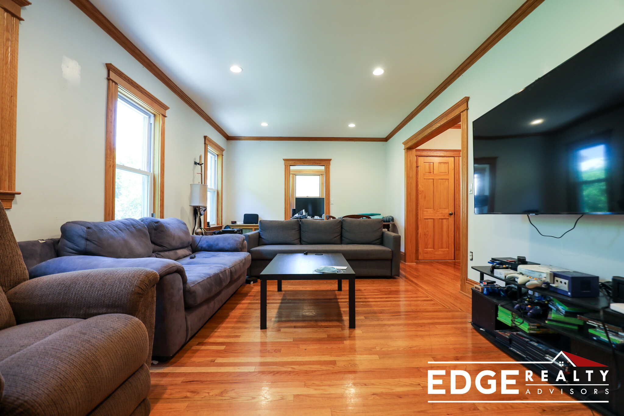 124 Columbia St, Washington Square