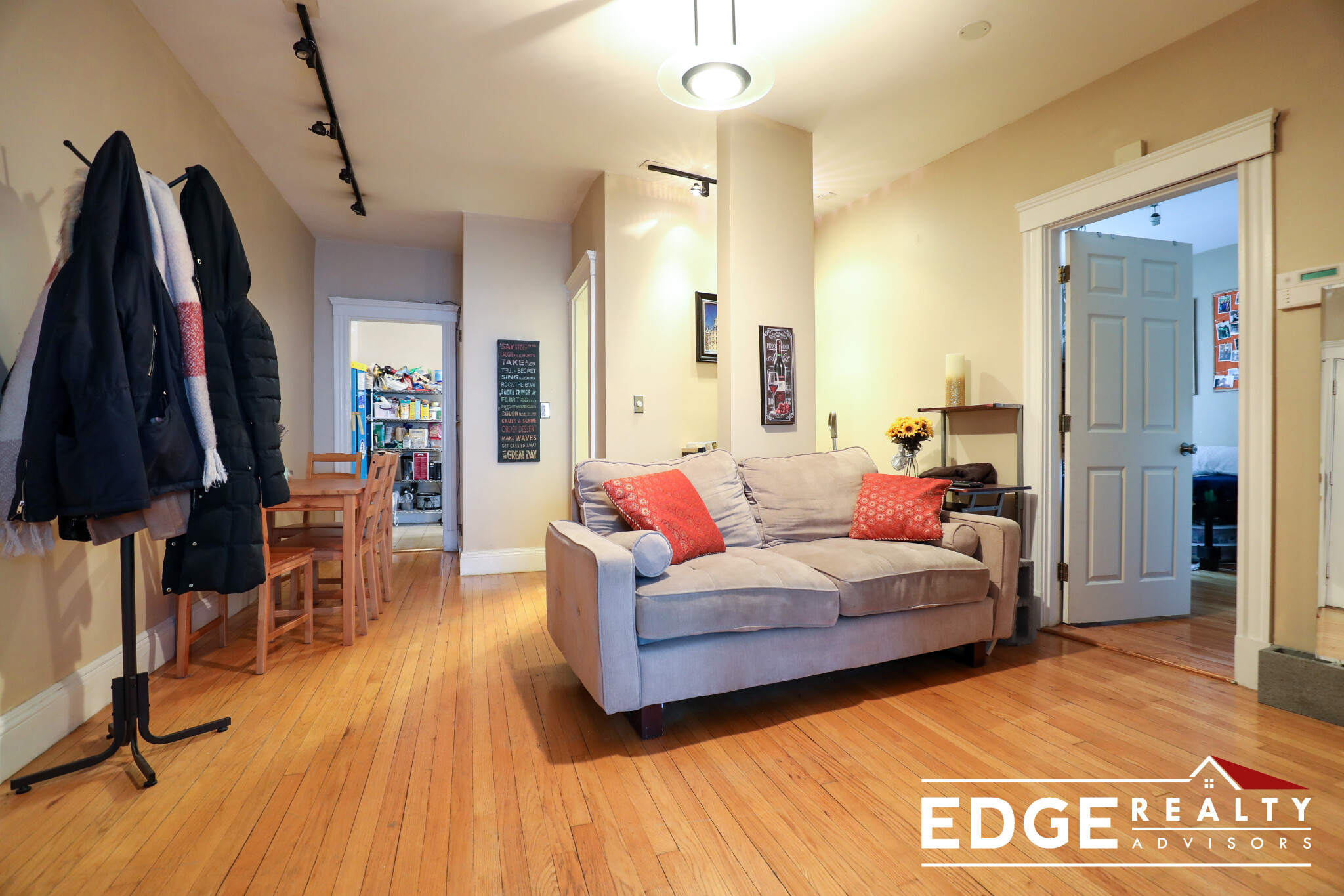 6 Sutherland Rd, Brighton