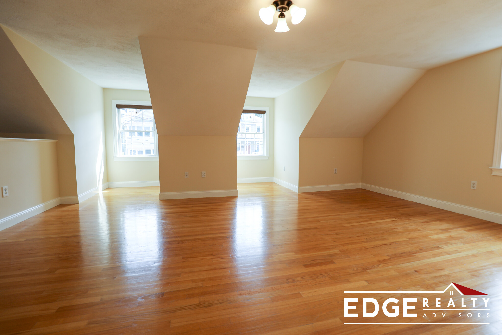 3 bed, 2.5 bath apartment for rent at 121 Nonantum St Unit 1A, Brighton — photo 17 of 18