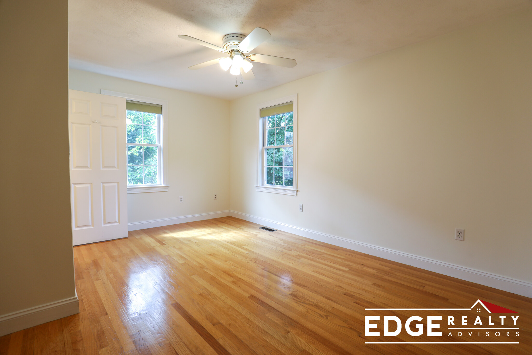 3 bed, 2.5 bath apartment for rent at 121 Nonantum St Unit 1A, Brighton — photo 10 of 18