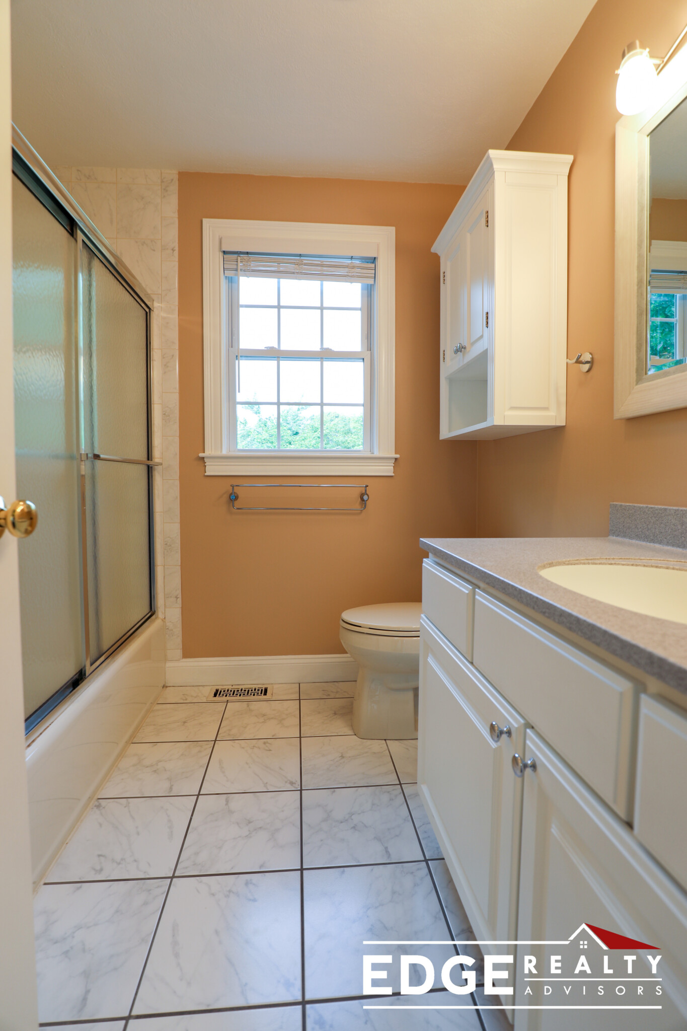 3 bed, 2.5 bath apartment for rent at 121 Nonantum St Unit 1A, Brighton — photo 12 of 18