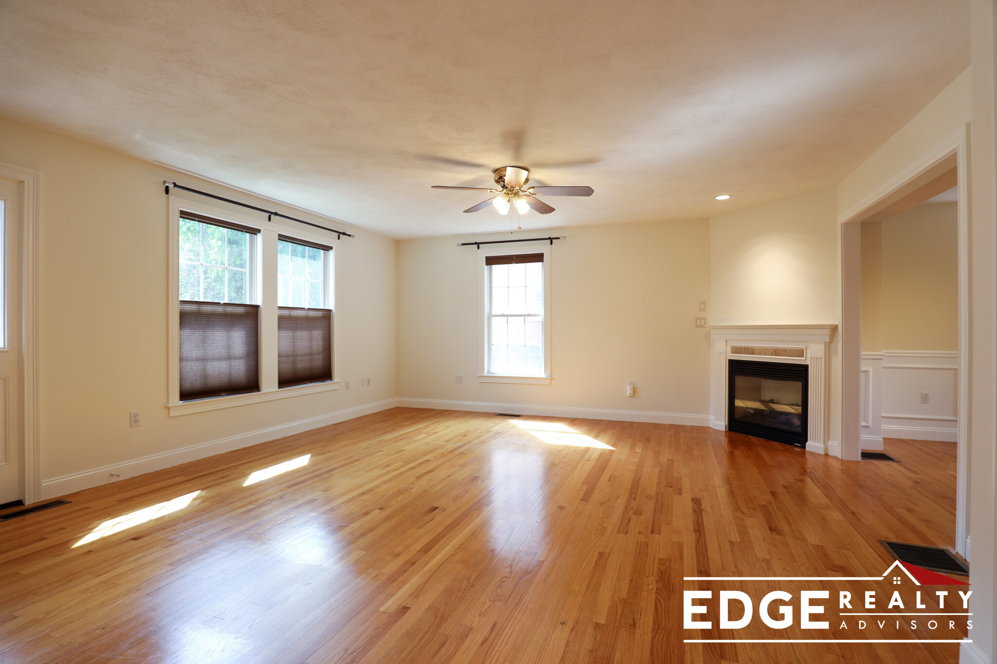 3 bed, 2.5 bath apartment for rent at 121 Nonantum St Unit 1A, Brighton — photo 5 of 18
