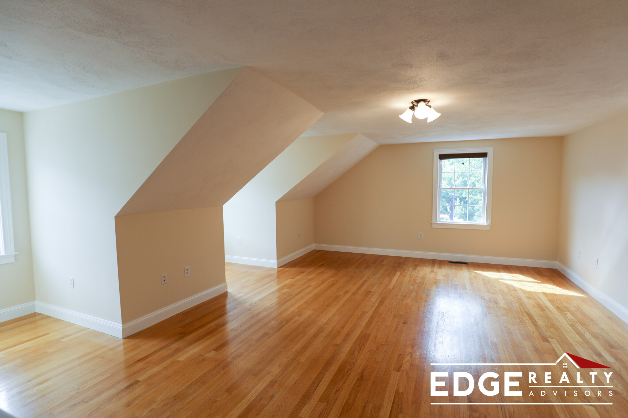 3 bed, 2.5 bath apartment for rent at 121 Nonantum St Unit 1A, Brighton — photo 16 of 18