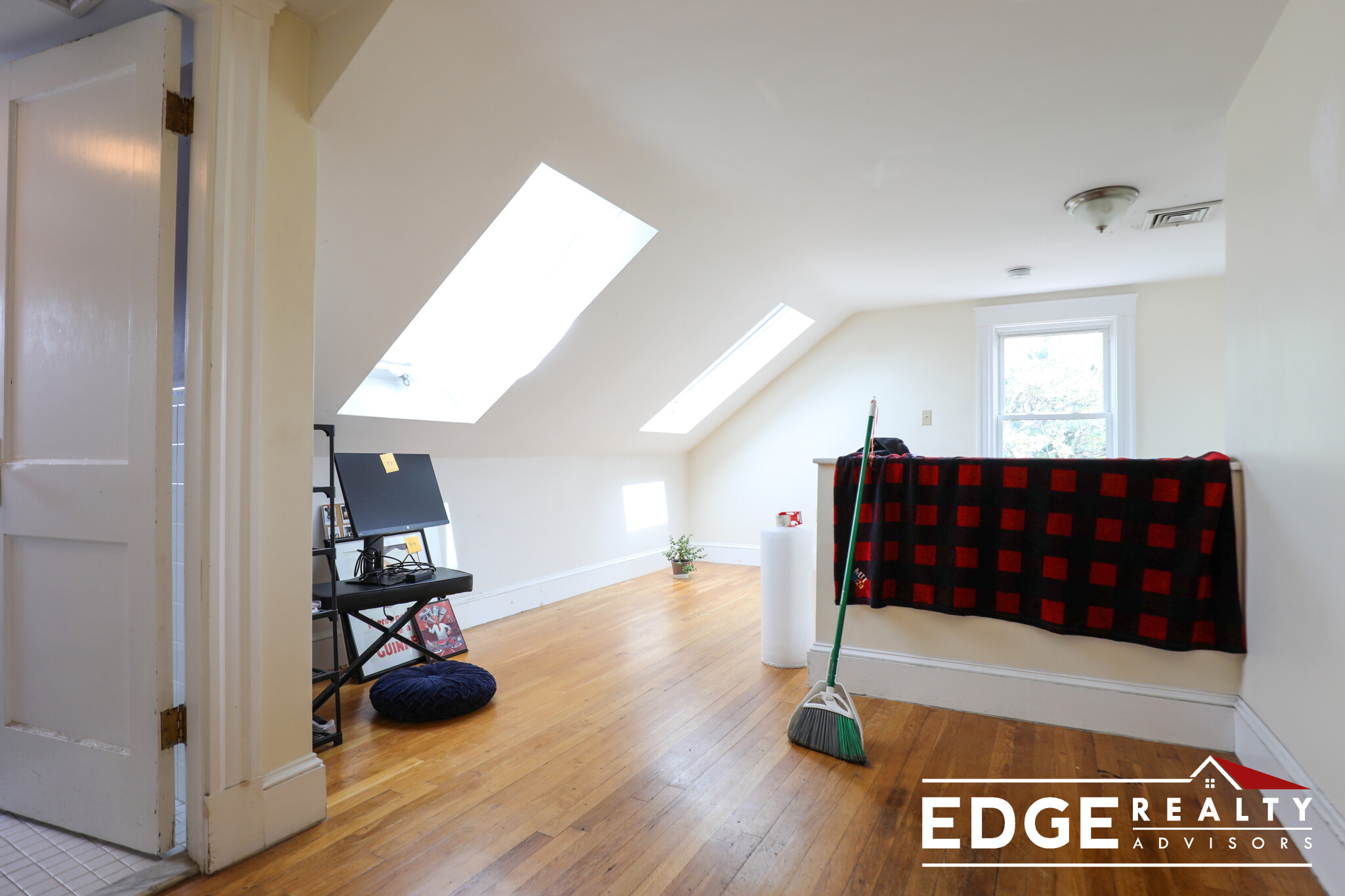 3 Granite St, Cambridgeport