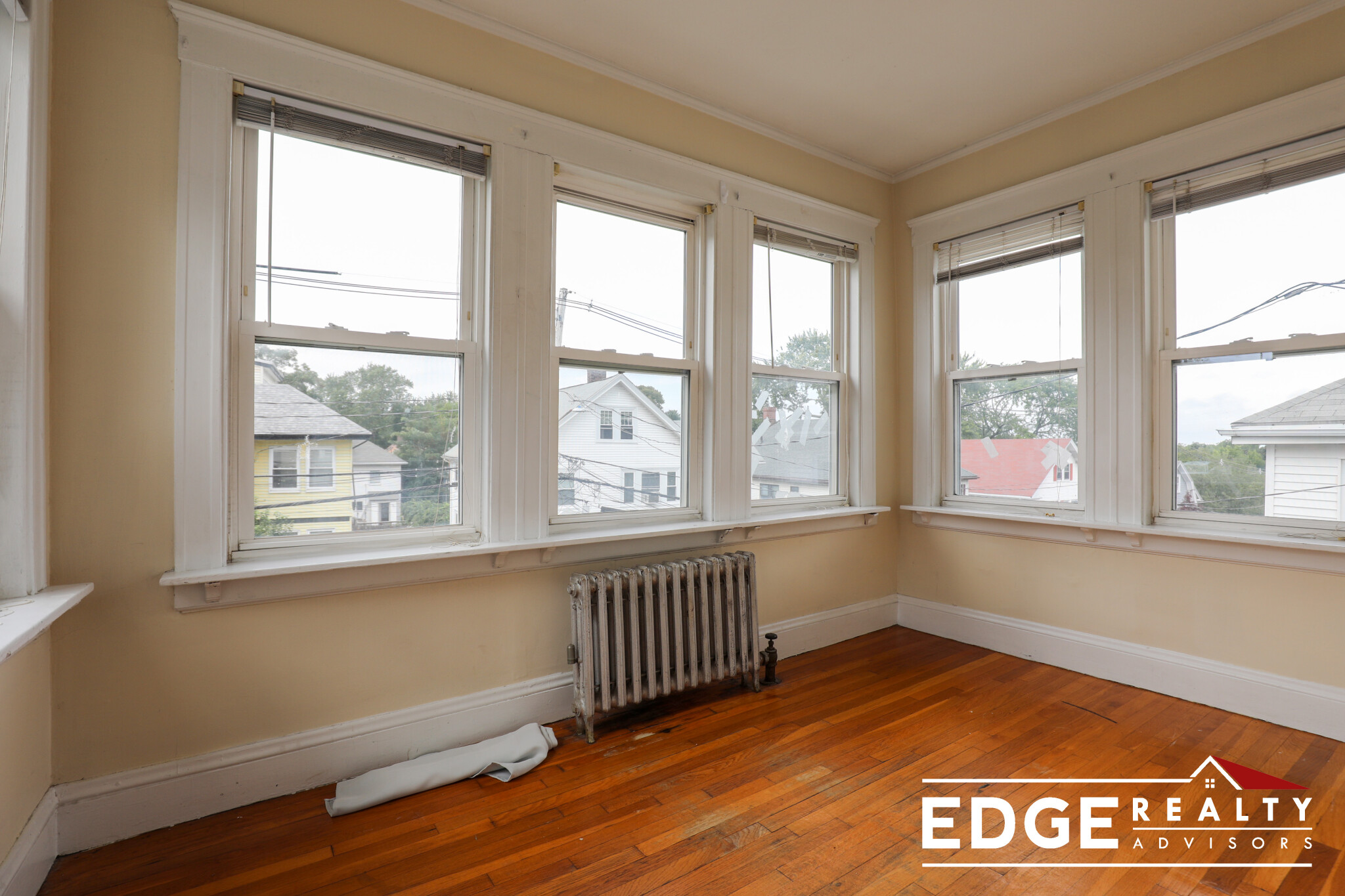 3 bed, 1.5 bath apartment for rent at 292 Foster St Unit 2, Brighton — photo 10 of 14