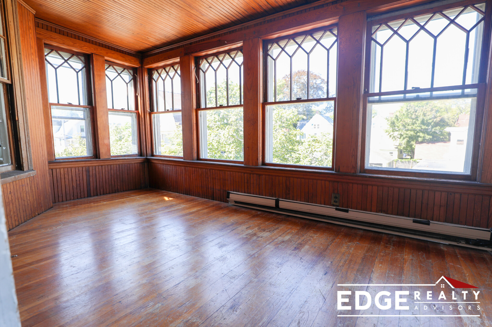 3 bed, 1.5 bath apartment for rent at 55 Leicester St Unit 1, Brighton — photo 6 of 11