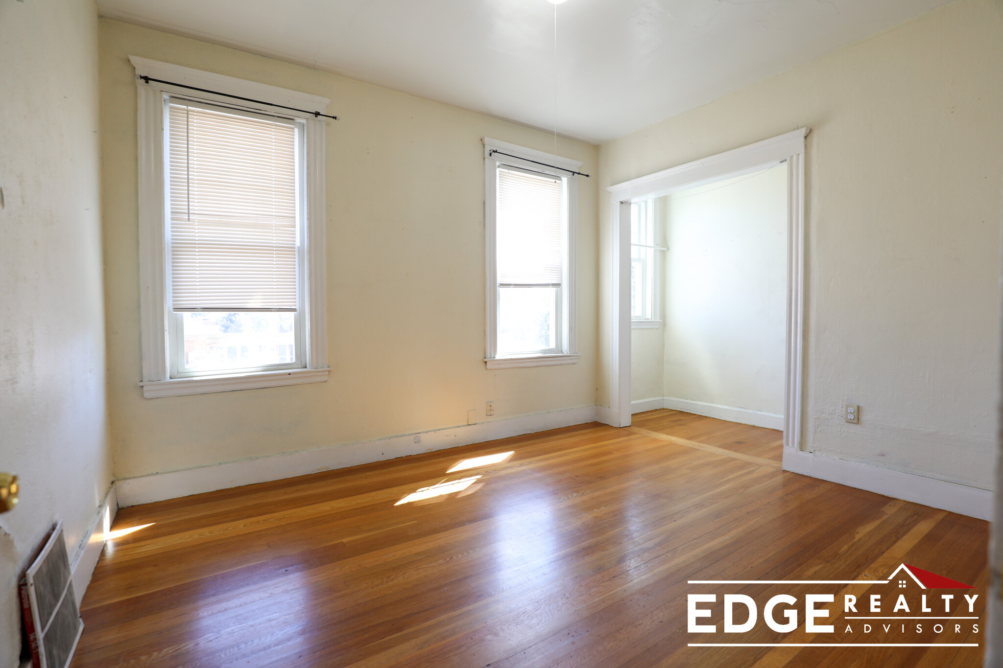 3 bed, 1.5 bath apartment for rent at 55 Leicester St Unit 1, Brighton — photo 8 of 11