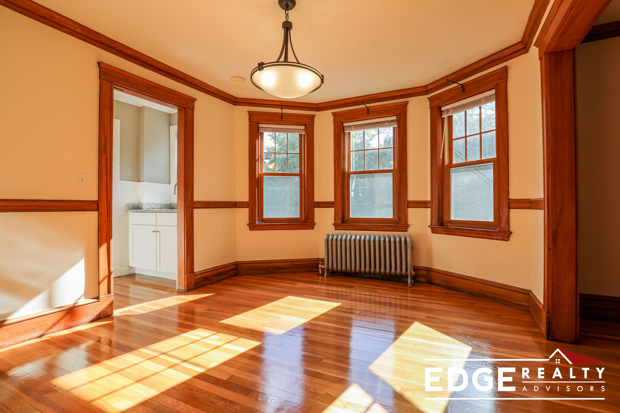 3 bed, 1 bath apartment for rent at 47 Park Ave Ext Unit 1, Arlington — photo 9 of 20