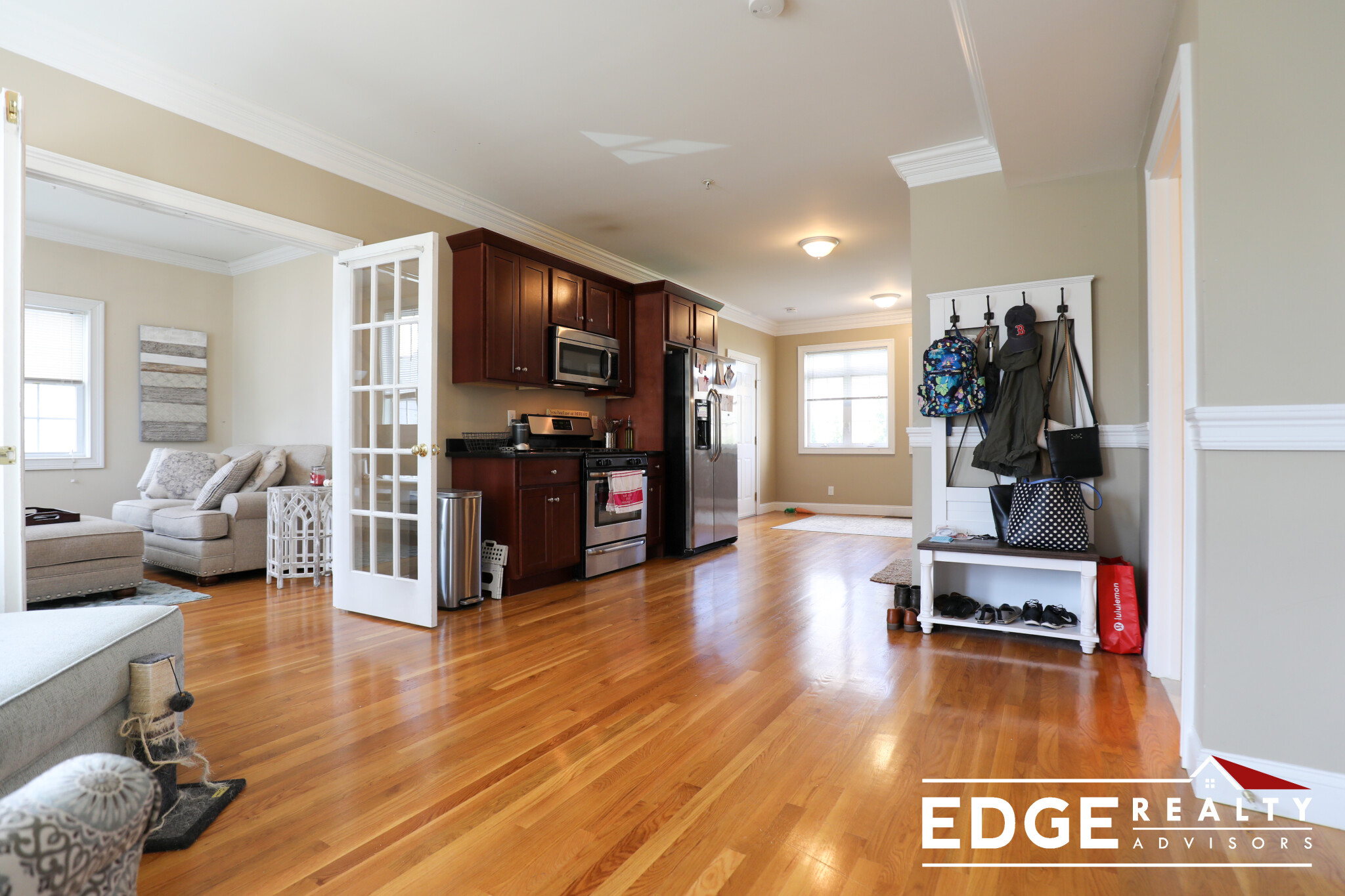 2 bed, 1 bath apartment for rent at 61 Winchester St Unit 1, Medford — photo 1 of 16
