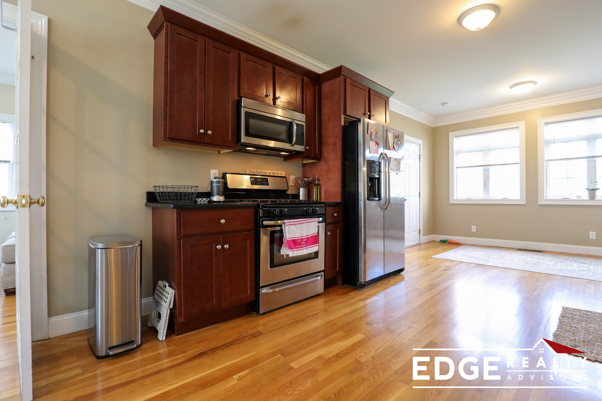 2 bed, 1 bath apartment for rent at 61 Winchester St Unit 1, Medford — photo 2 of 16