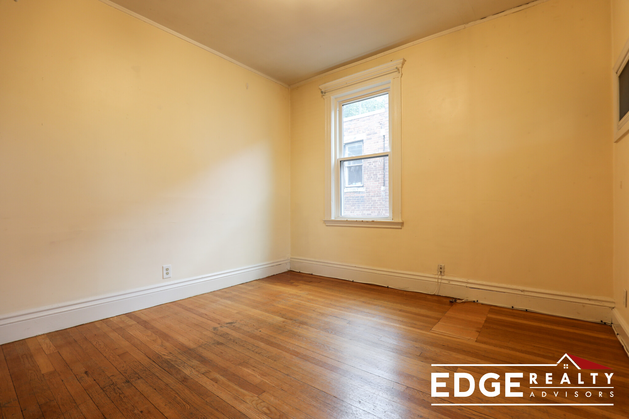 4 bed, 1.5 bath apartment for rent at 1717 Commonwealth Ave Unit 3, Brighton — photo 6 of 11