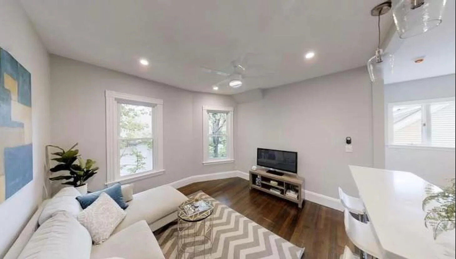 3 bed, 1 bath apartment for rent at 7 Hunnewell Ave Unit 3, Brighton — photo 13 of 16