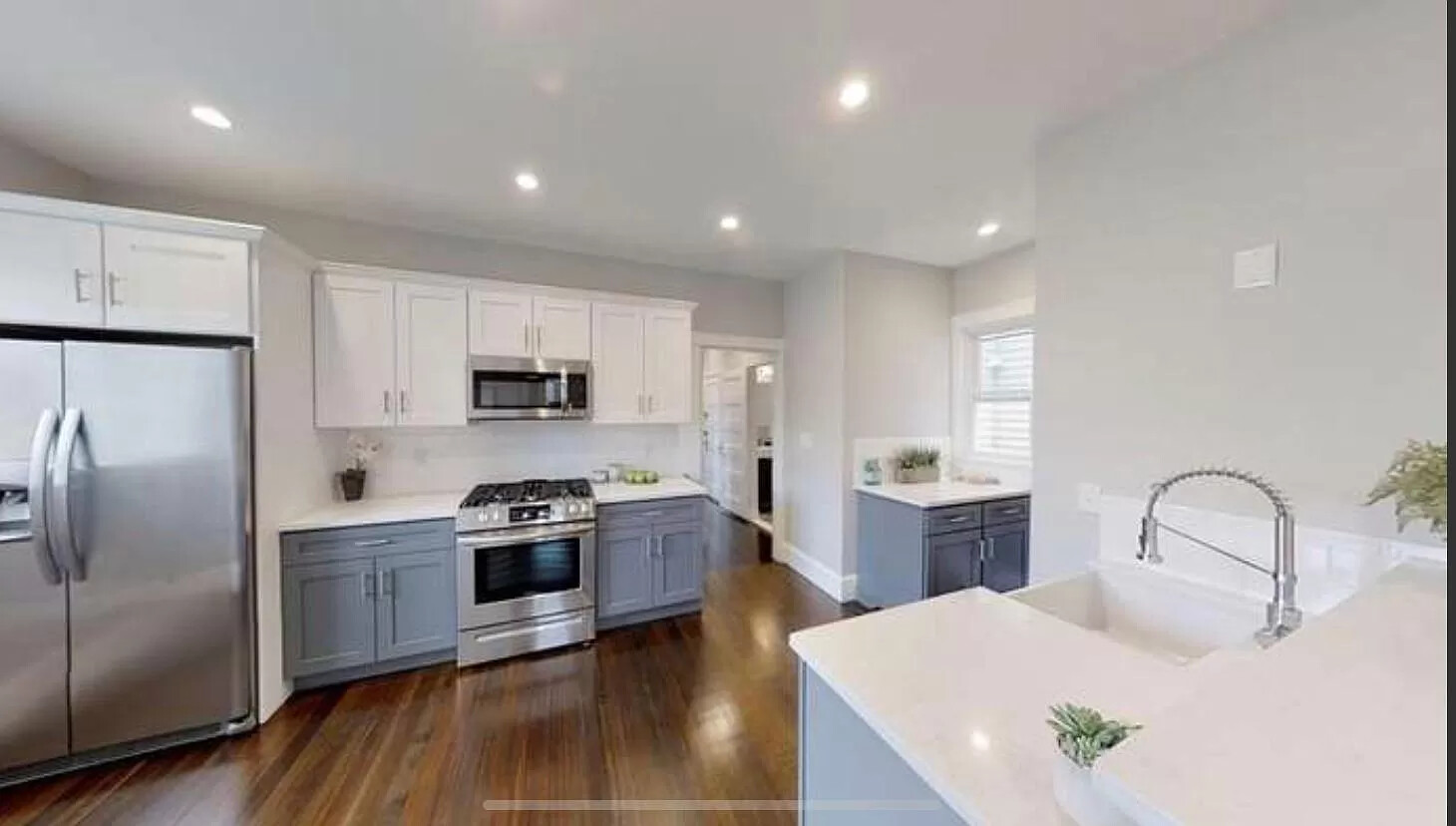 3 bed, 1 bath apartment for rent at 7 Hunnewell Ave Unit 3, Brighton — photo 1 of 16