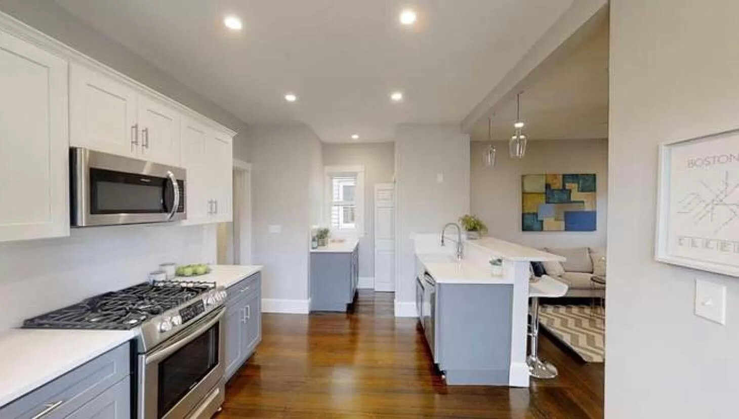 3 bed, 1 bath apartment for rent at 7 Hunnewell Ave Unit 3, Brighton — photo 2 of 16