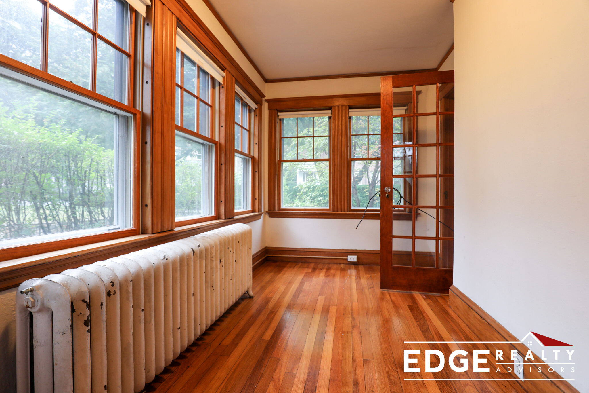 2 bed, 1 bath apartment for rent at 21 Wade St Unit 2, Brighton — photo 3 of 12