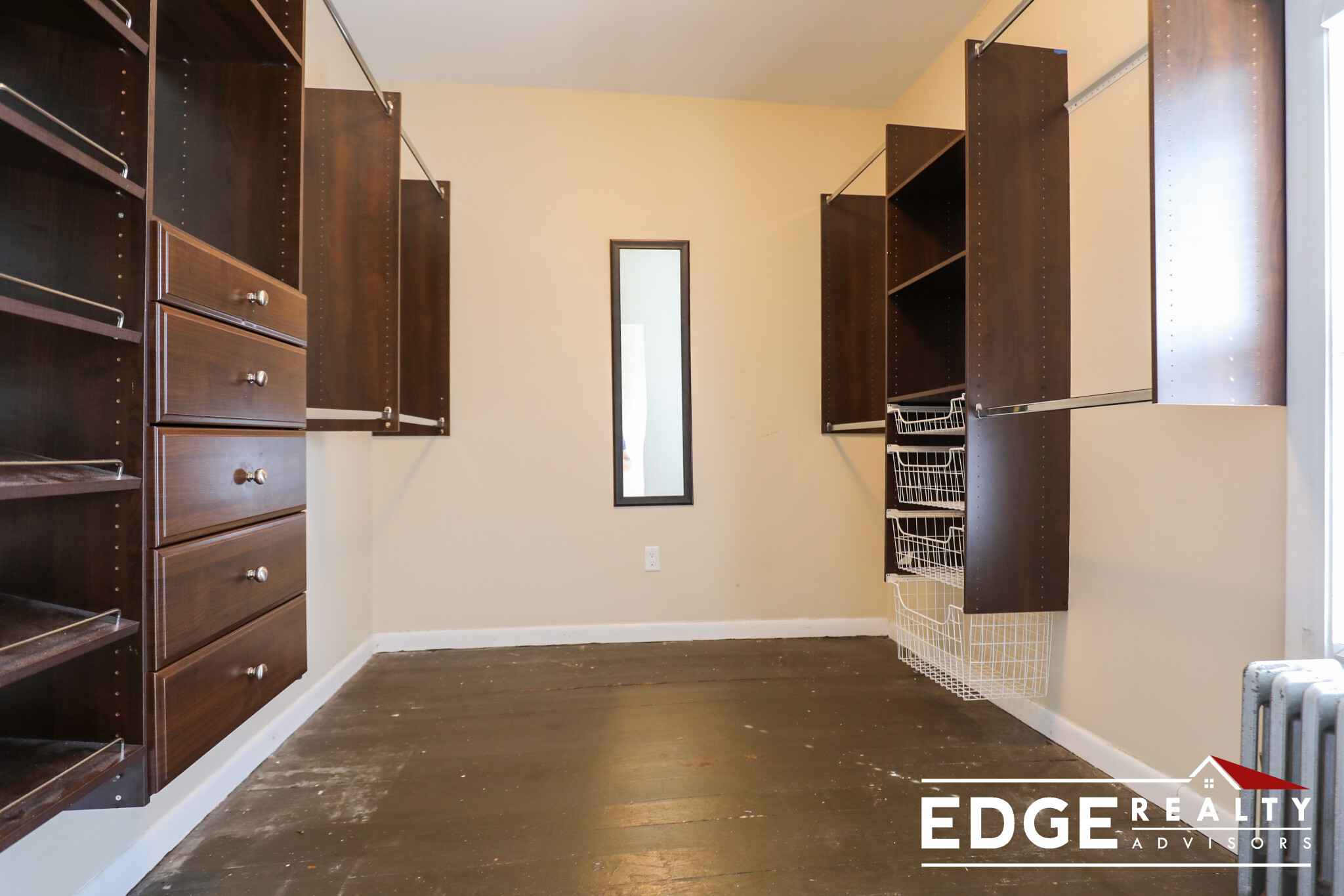 3 bed, 1 bath apartment for rent at 36 Antwerp St Unit 2, Brighton — photo 9 of 9