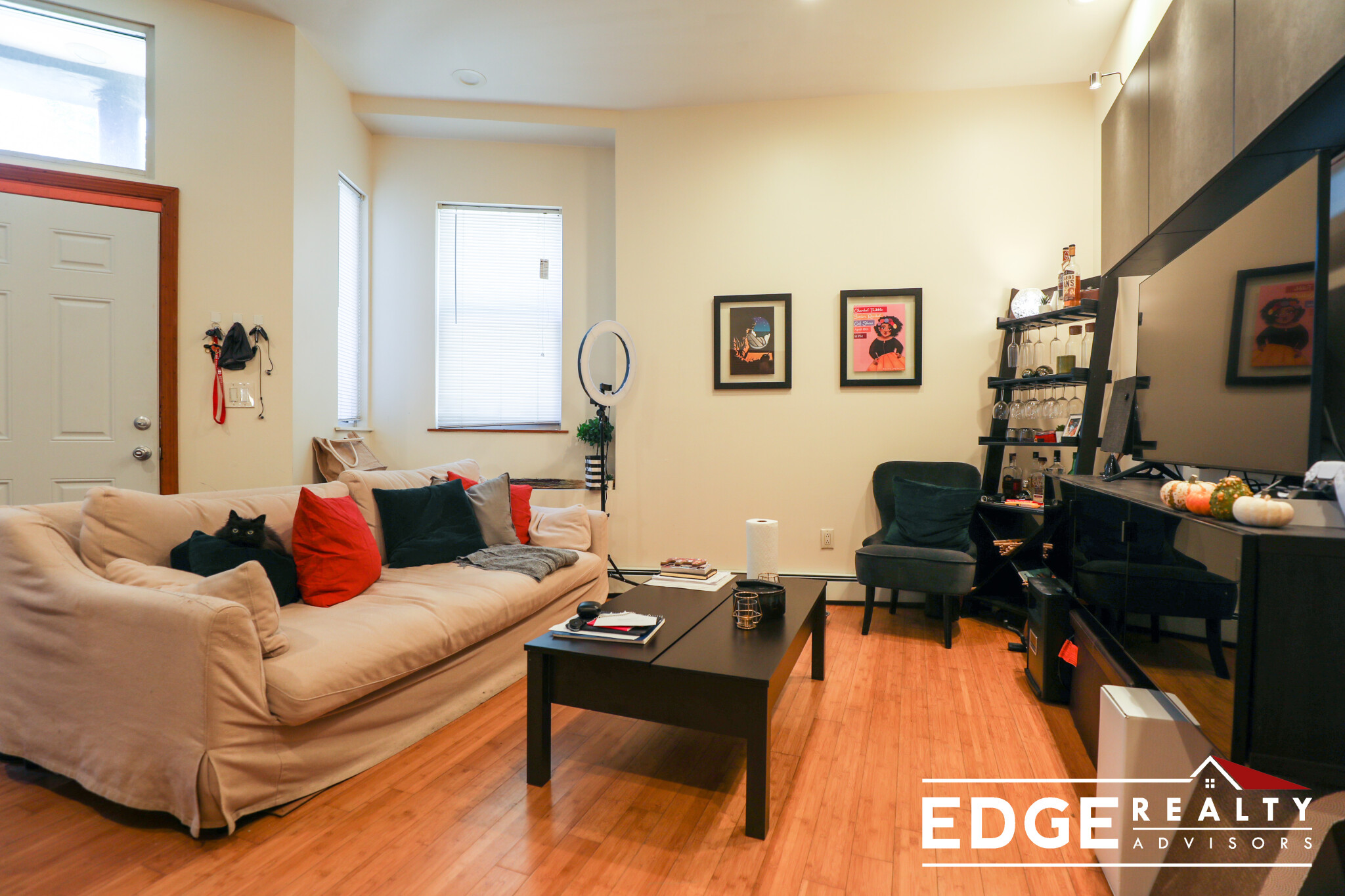 1 bed, 1 bath apartment for rent at 145 Highland St Unit 1, Roxbury — photo 3 of 6