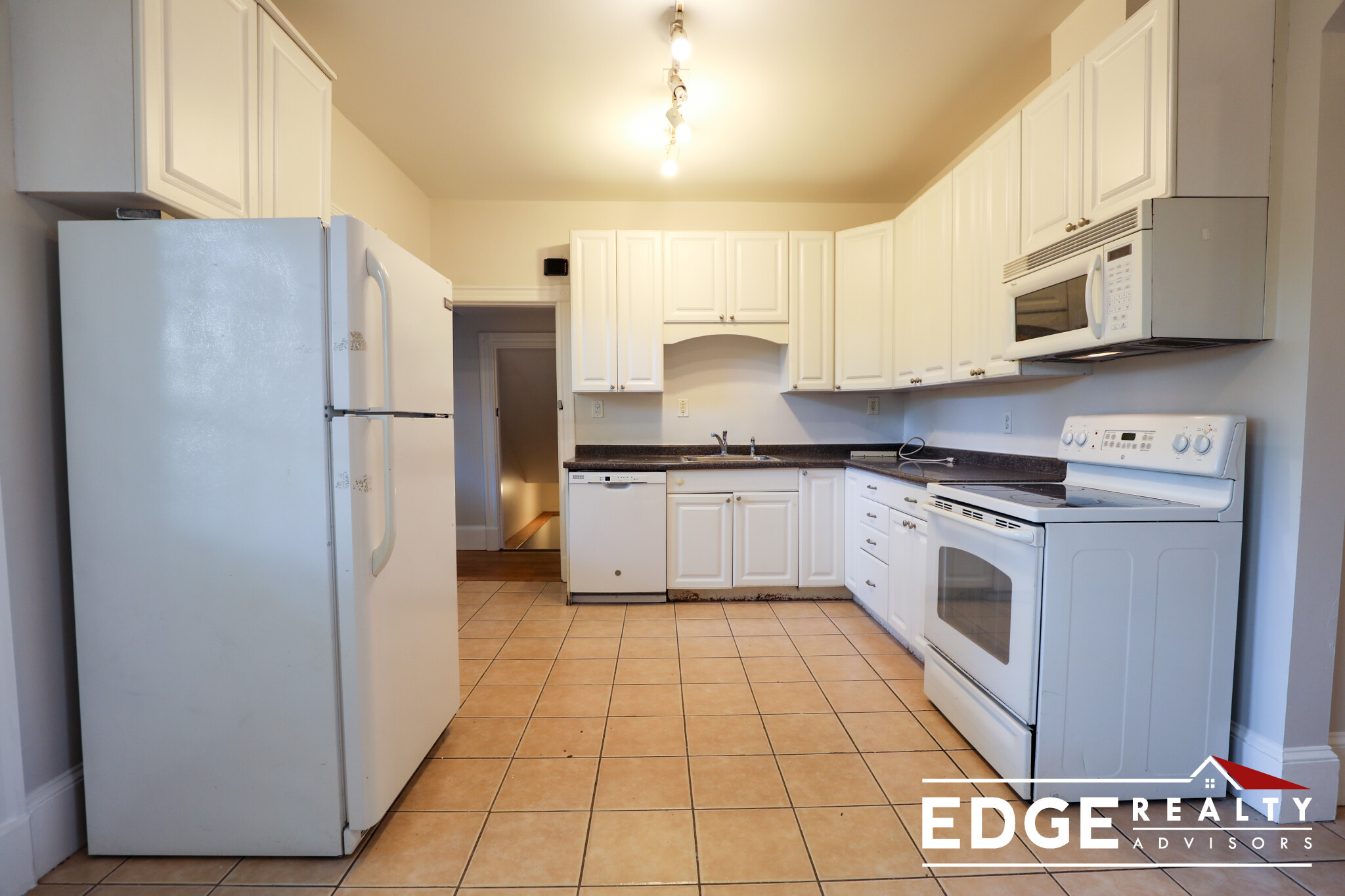 62 Ridgemont St, Allston