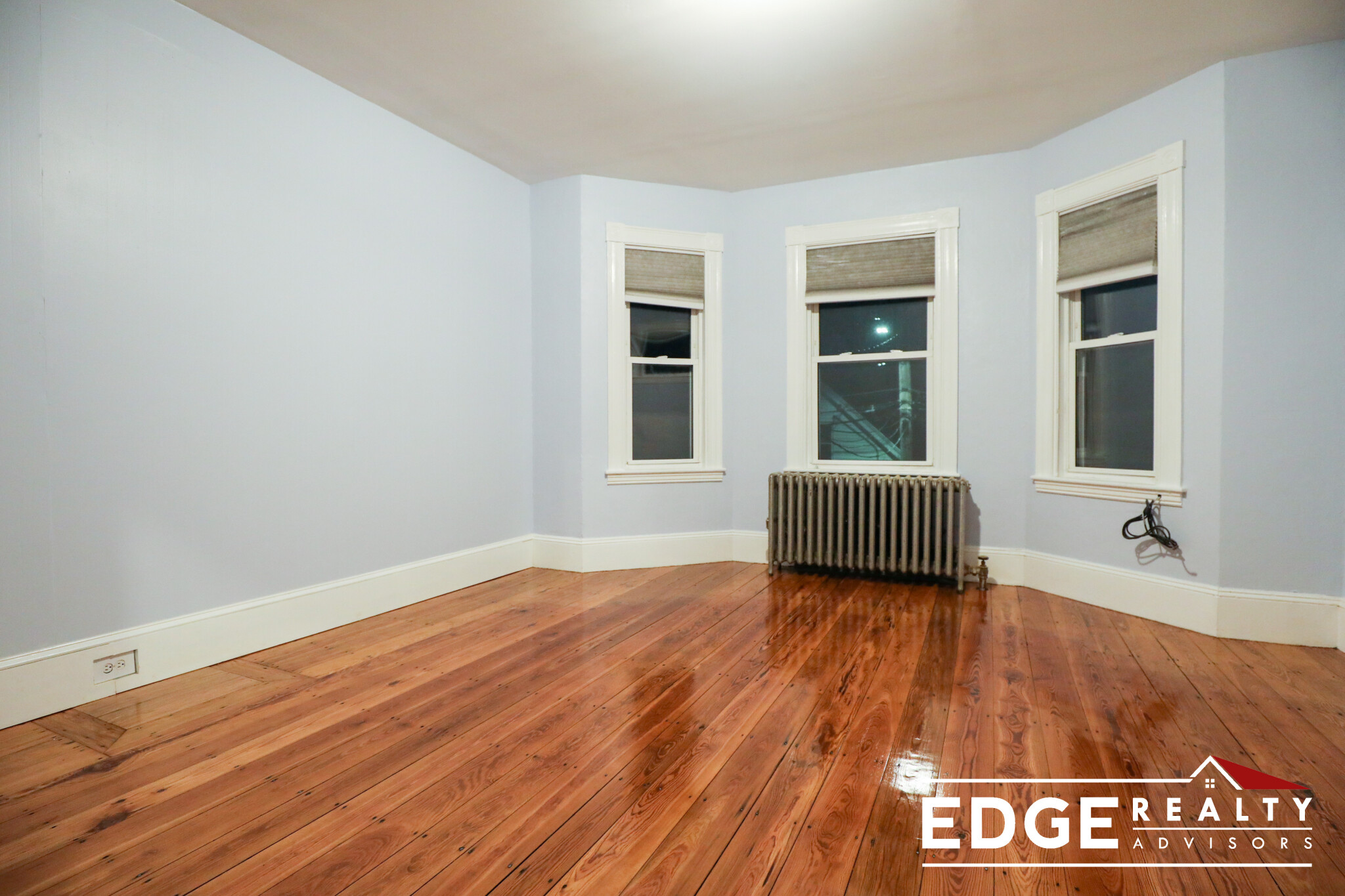 4 bed, 2 bath apartment for rent at 3 Appian Way, Allston — photo 4 of 10